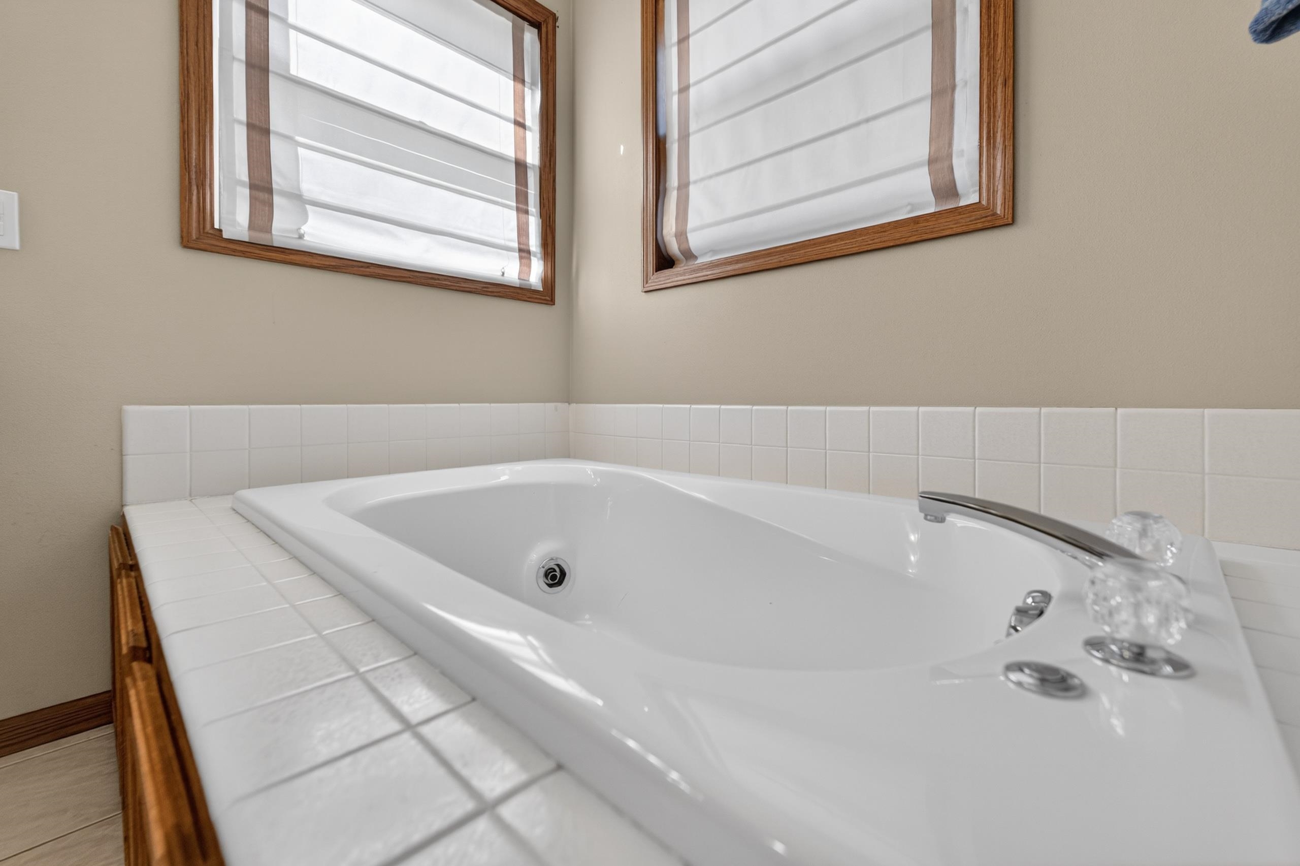 5885 Persimmon Drive