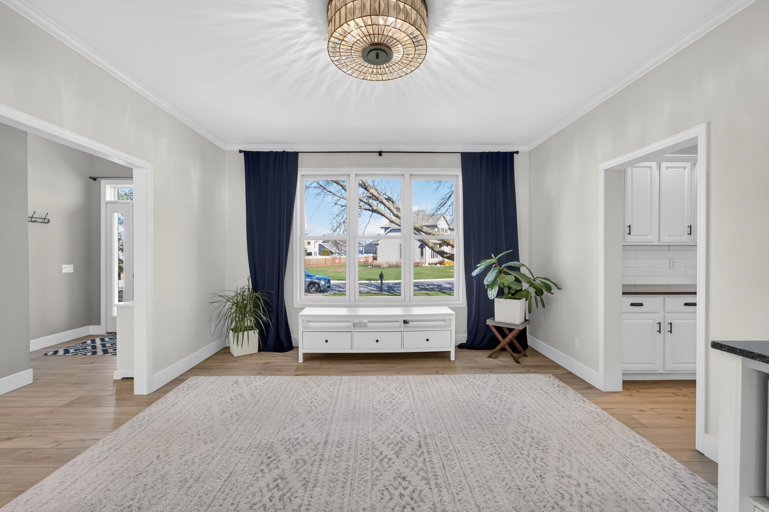 5885 Persimmon Drive