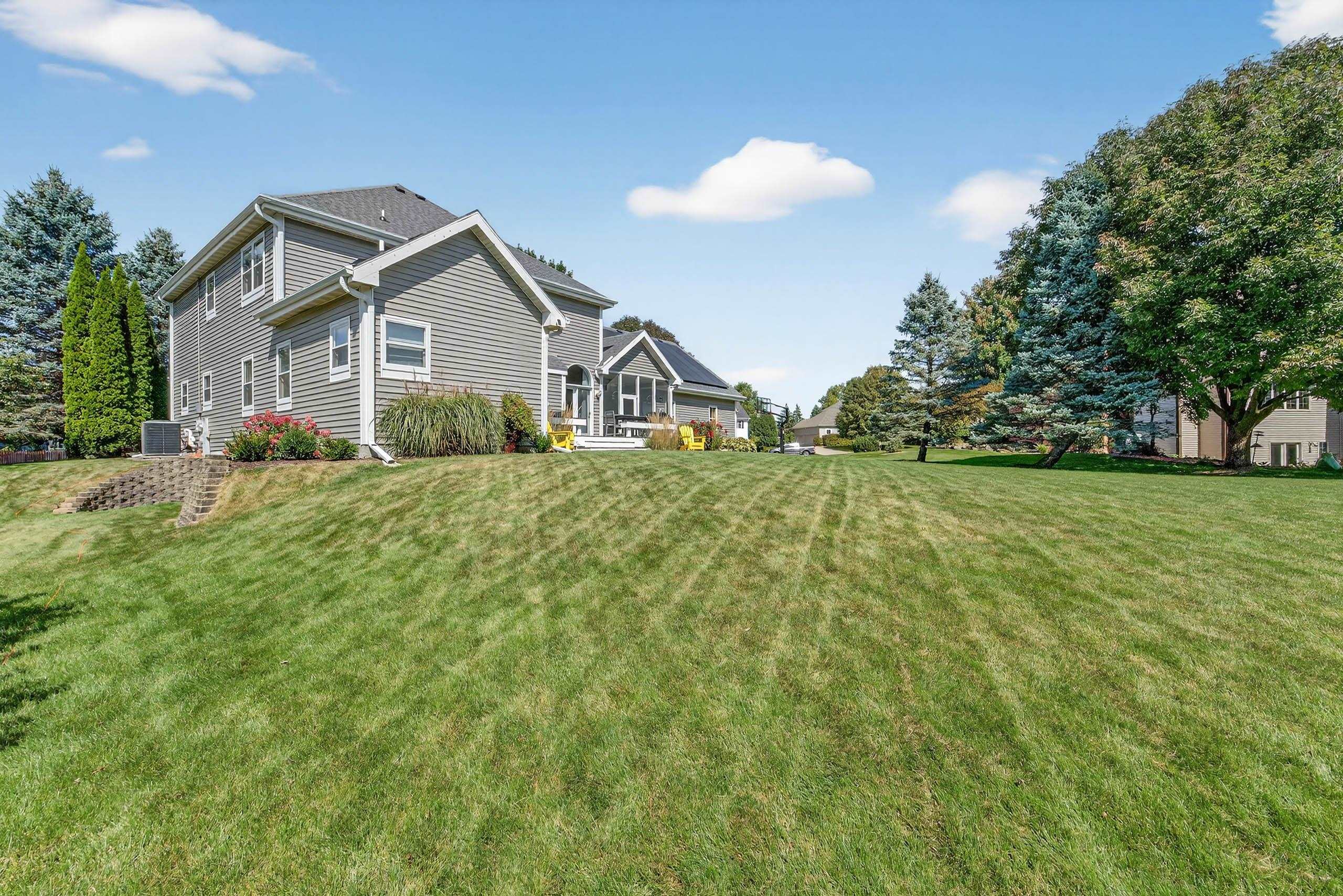 5885 Persimmon Drive