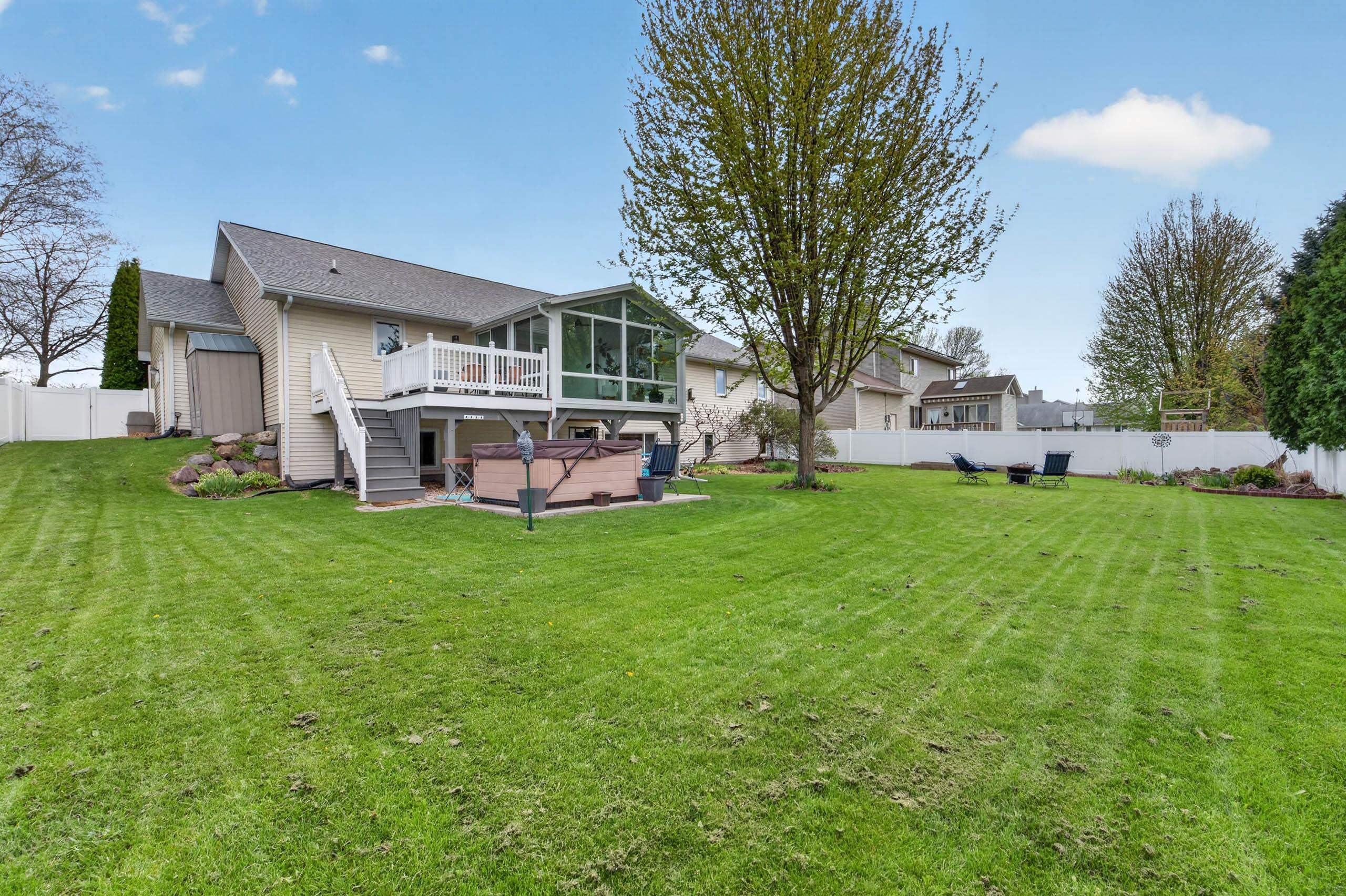 304 Westridge Parkway