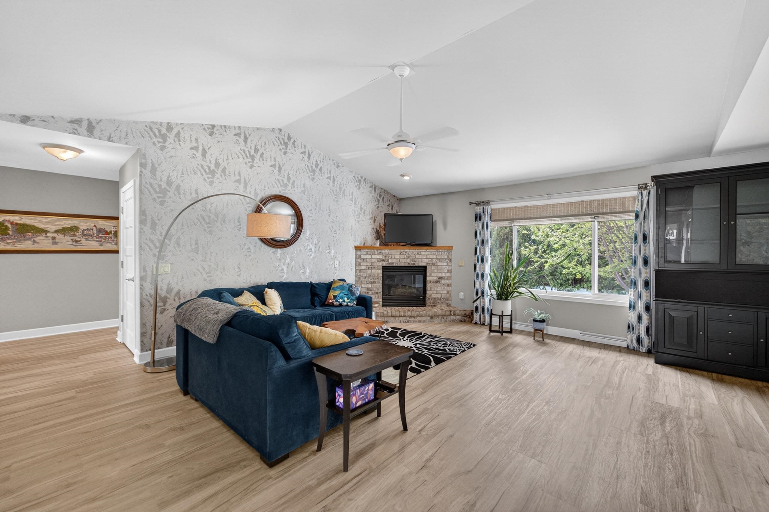 304 Westridge Parkway