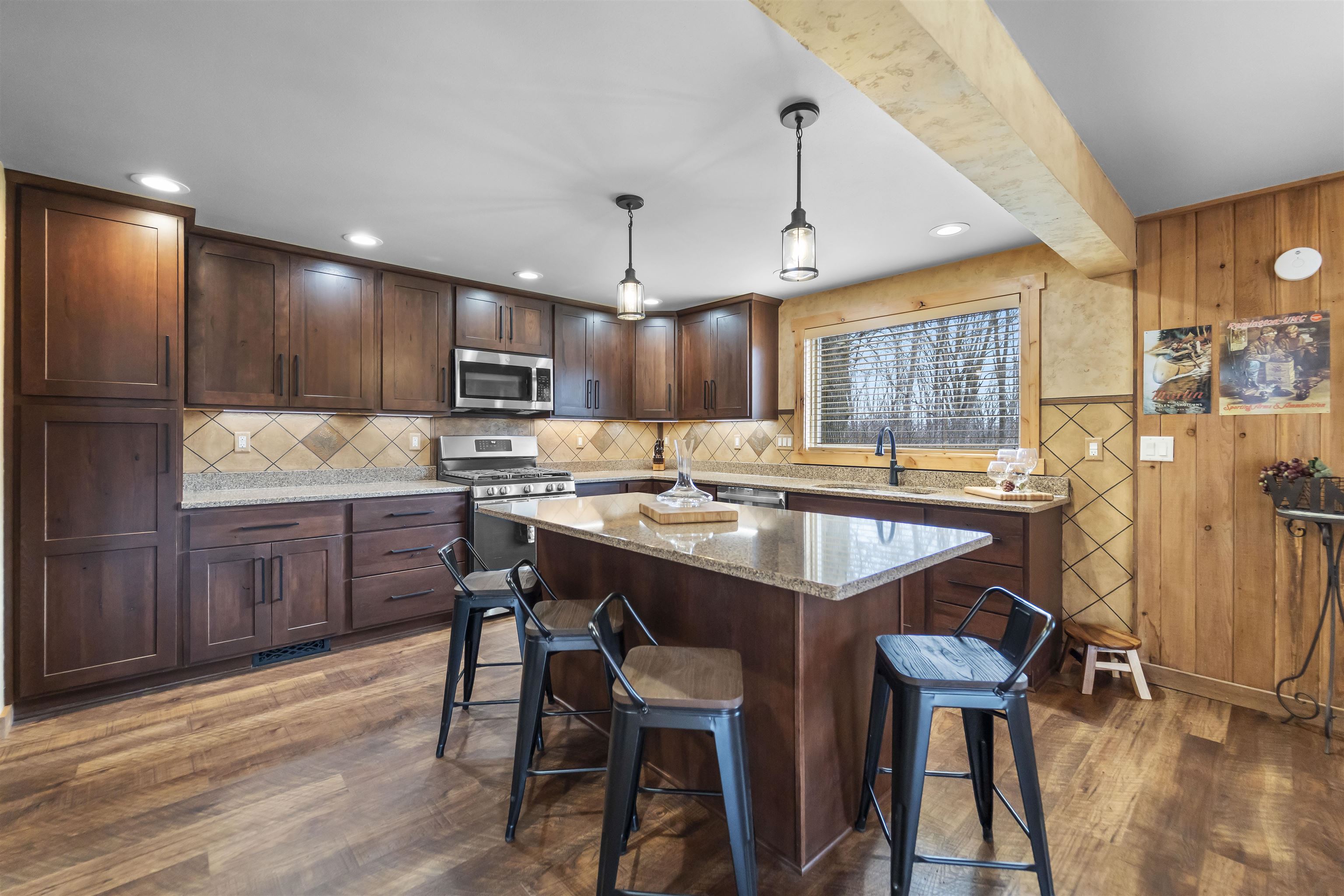 W7181 Duck Creek Avenue