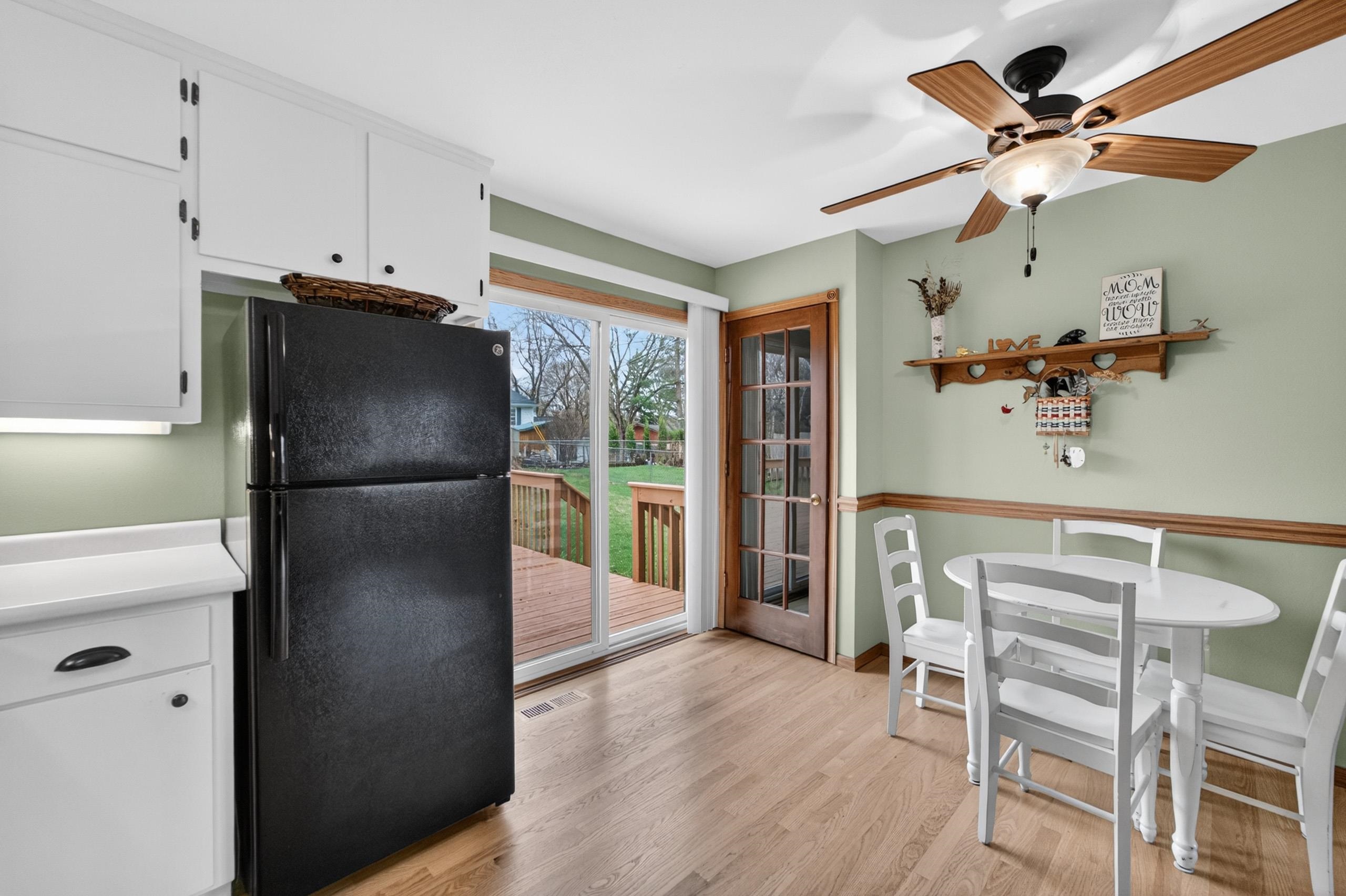 5909 Meadowood Drive