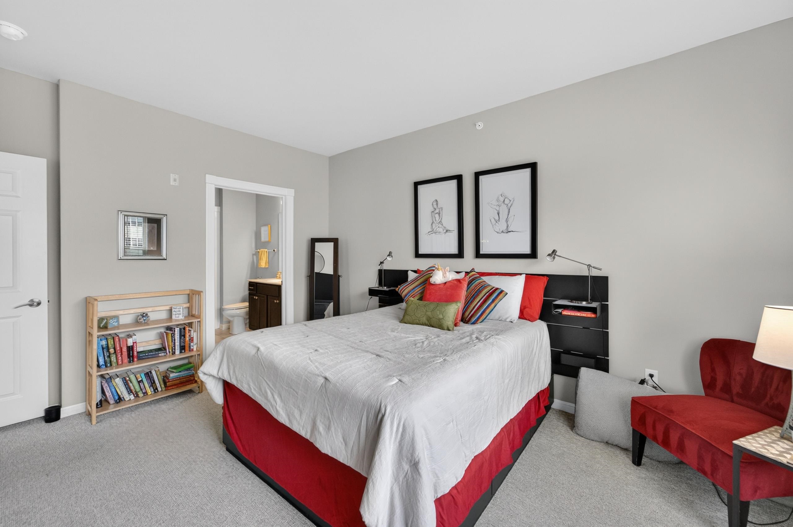 5192 Sassafras Drive 201