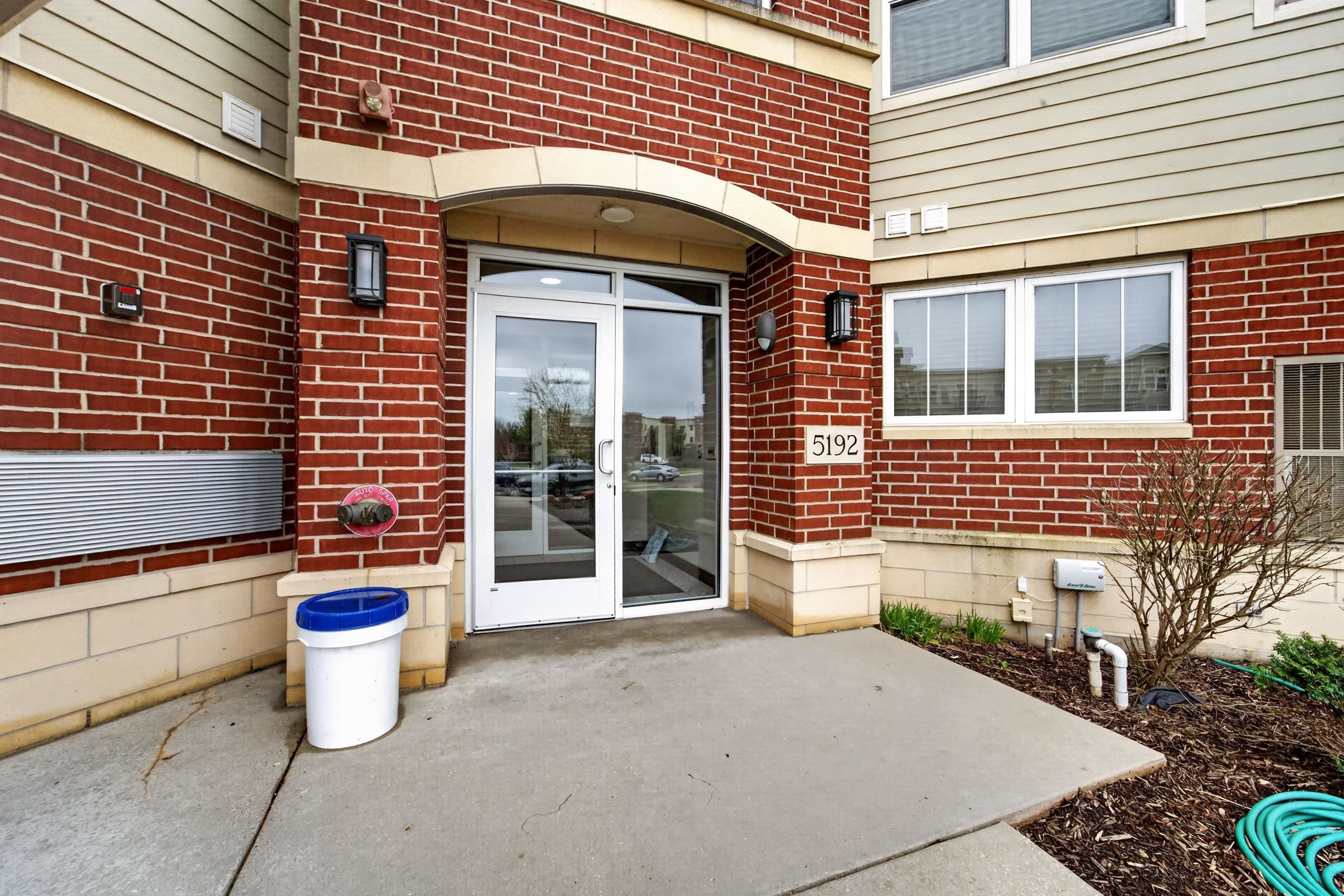 5192 Sassafras Drive 201