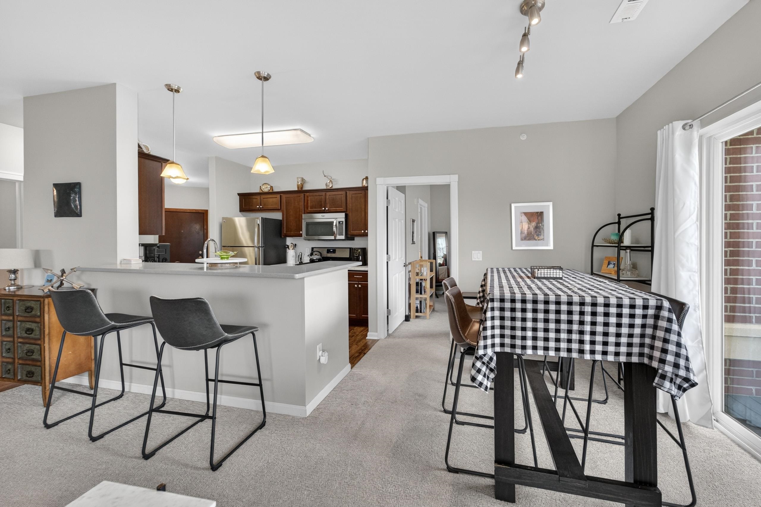 5192 Sassafras Drive 201