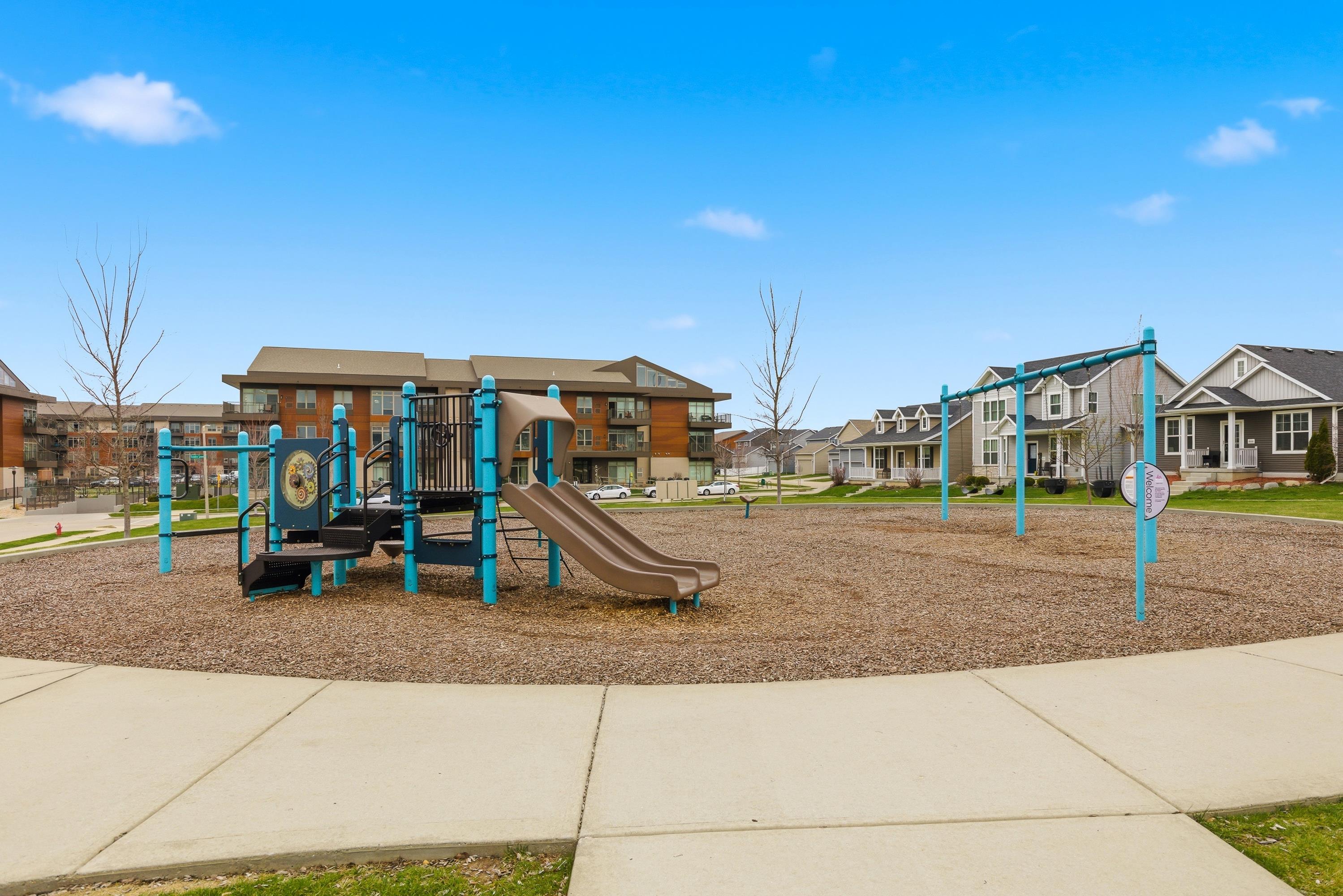 537 Roman Mist Way