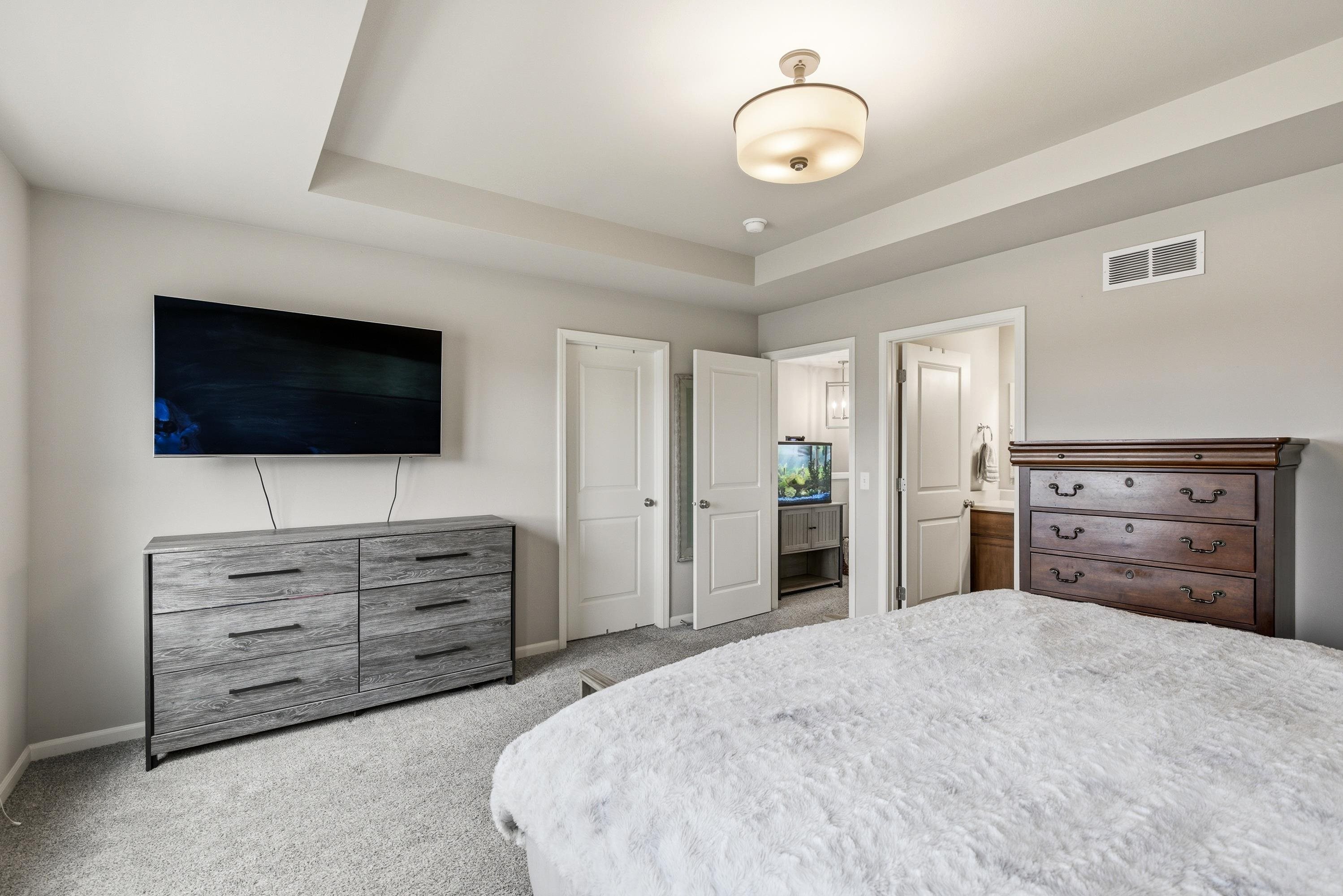 537 Roman Mist Way