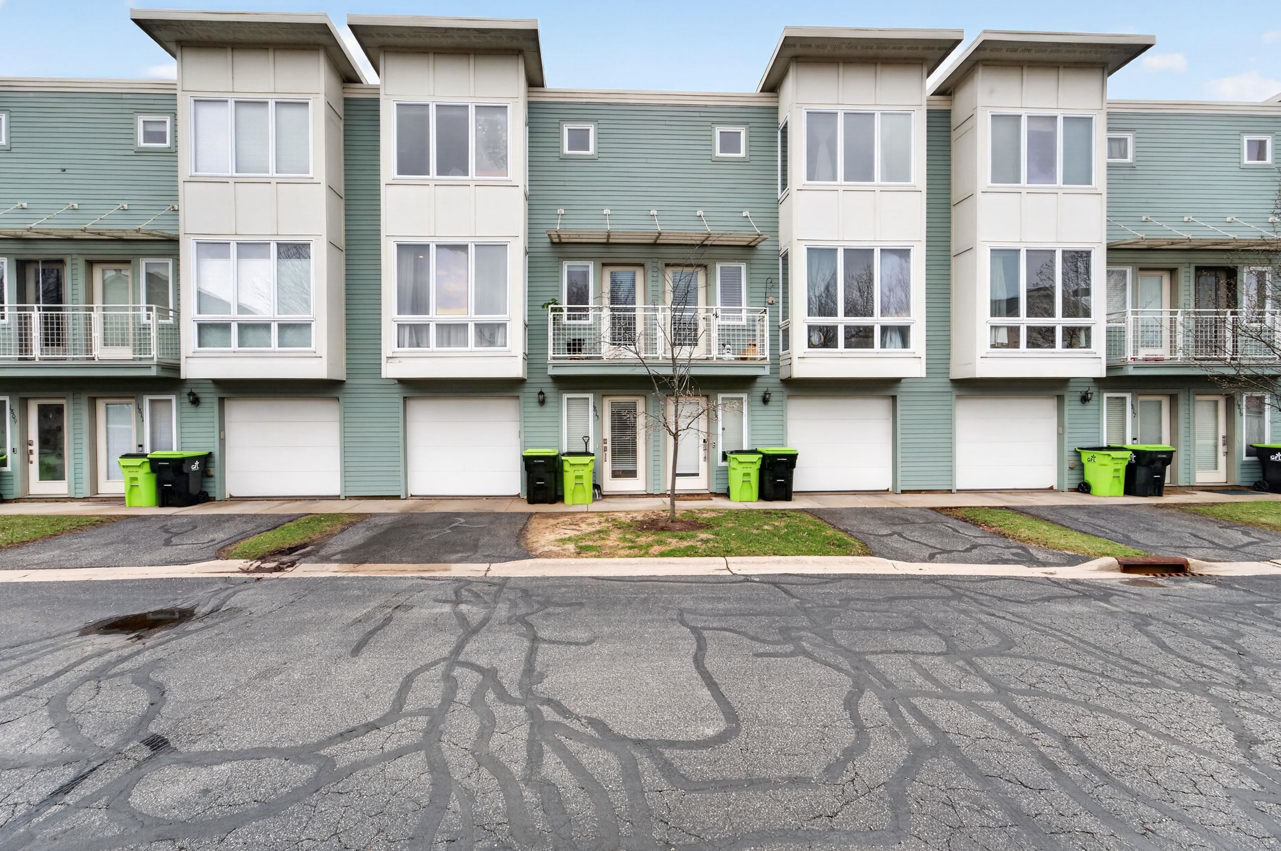 1813 Conservation Place