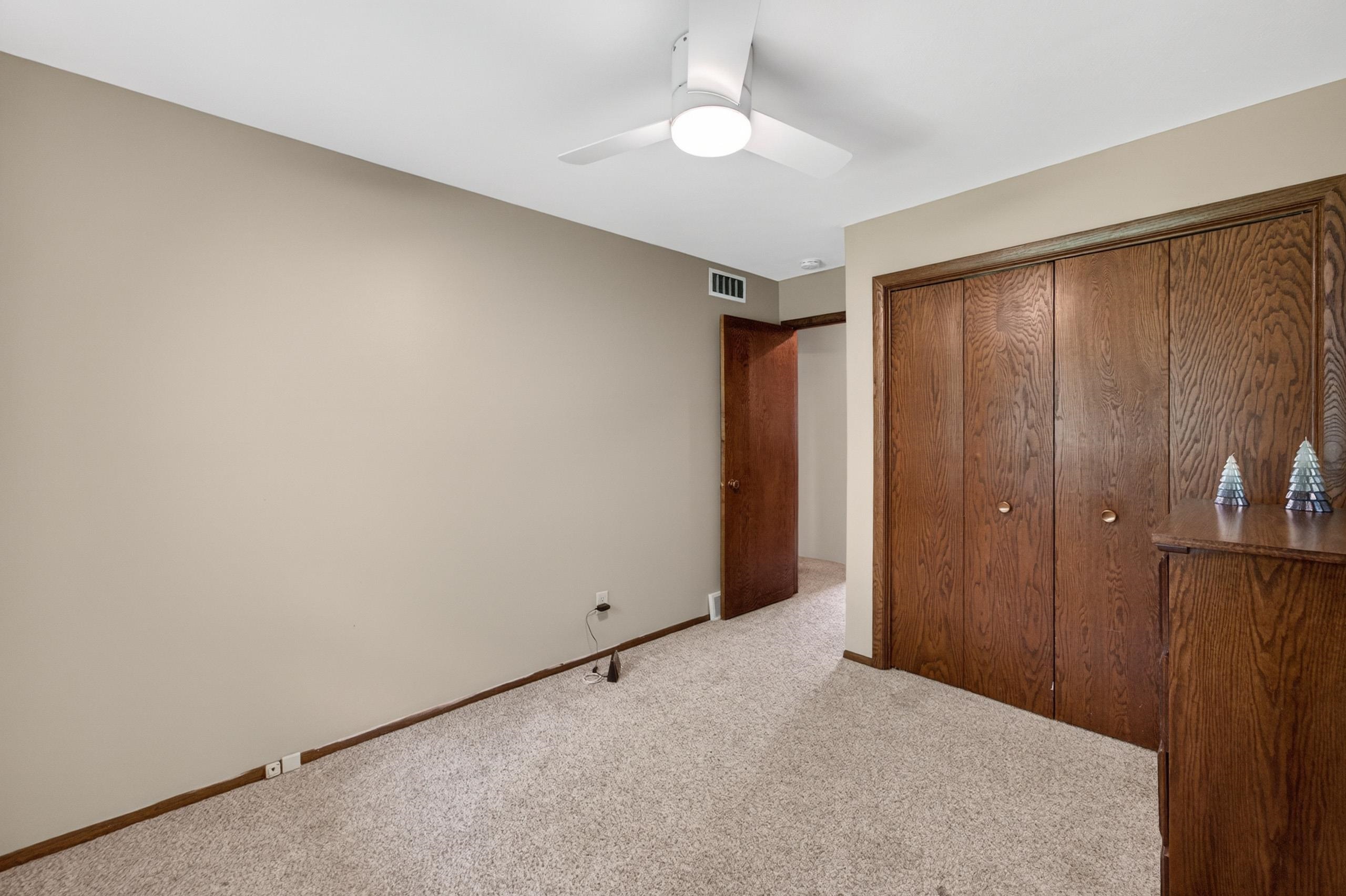 13 Oxwood Circle