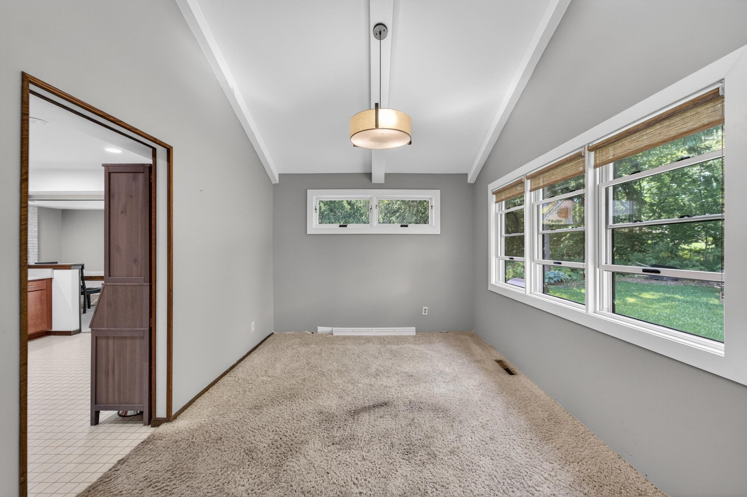 13 Oxwood Circle