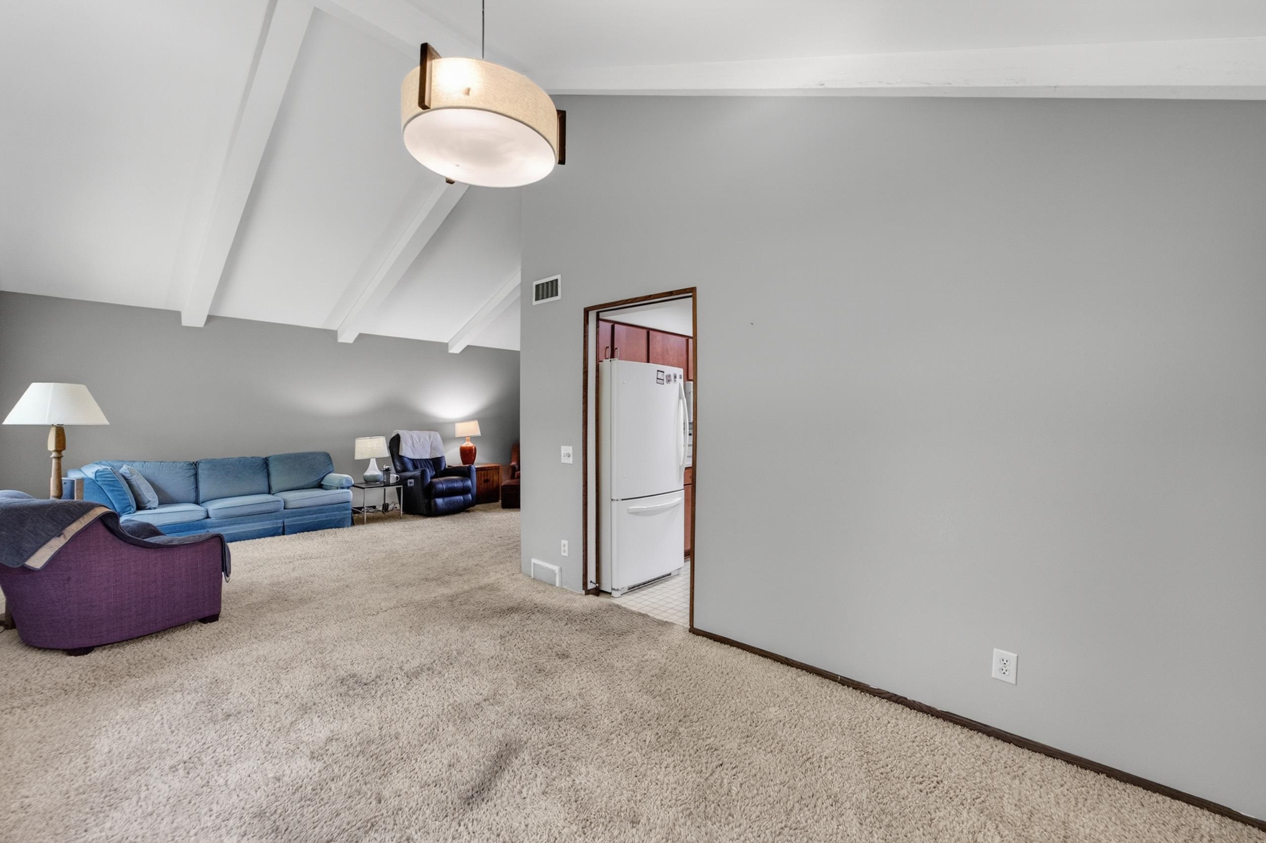 13 Oxwood Circle