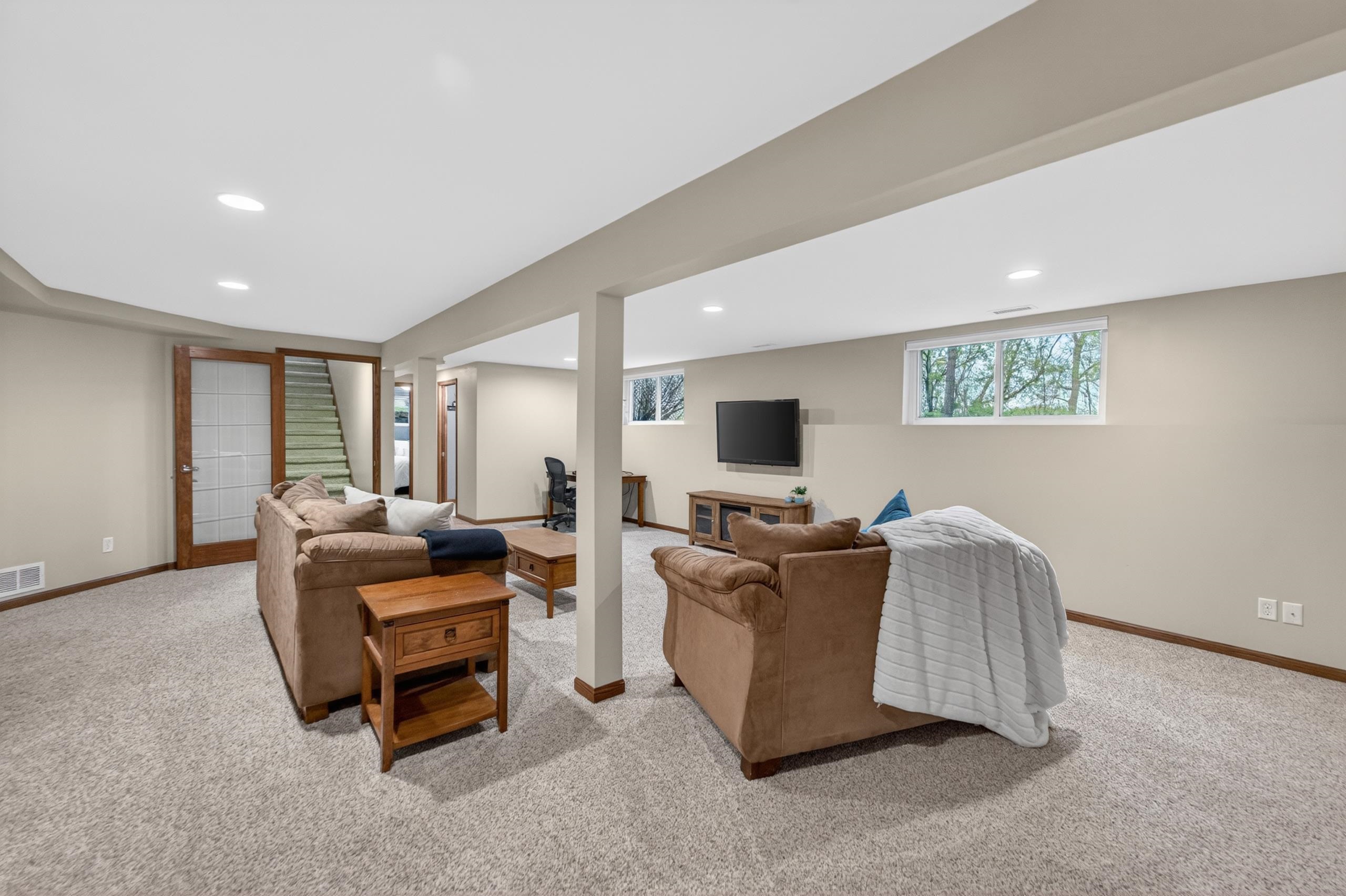 2646 Saw Tooth Drive