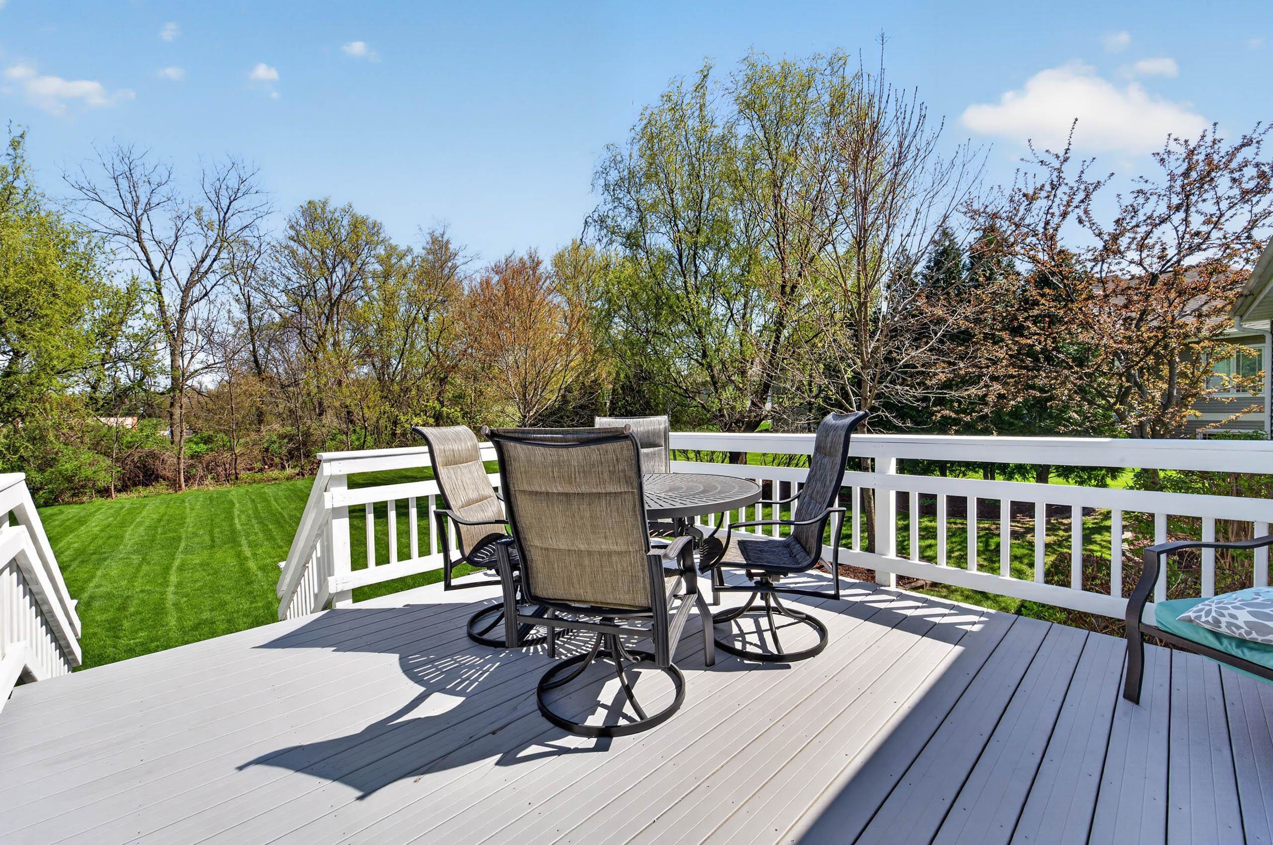 2646 Saw Tooth Drive