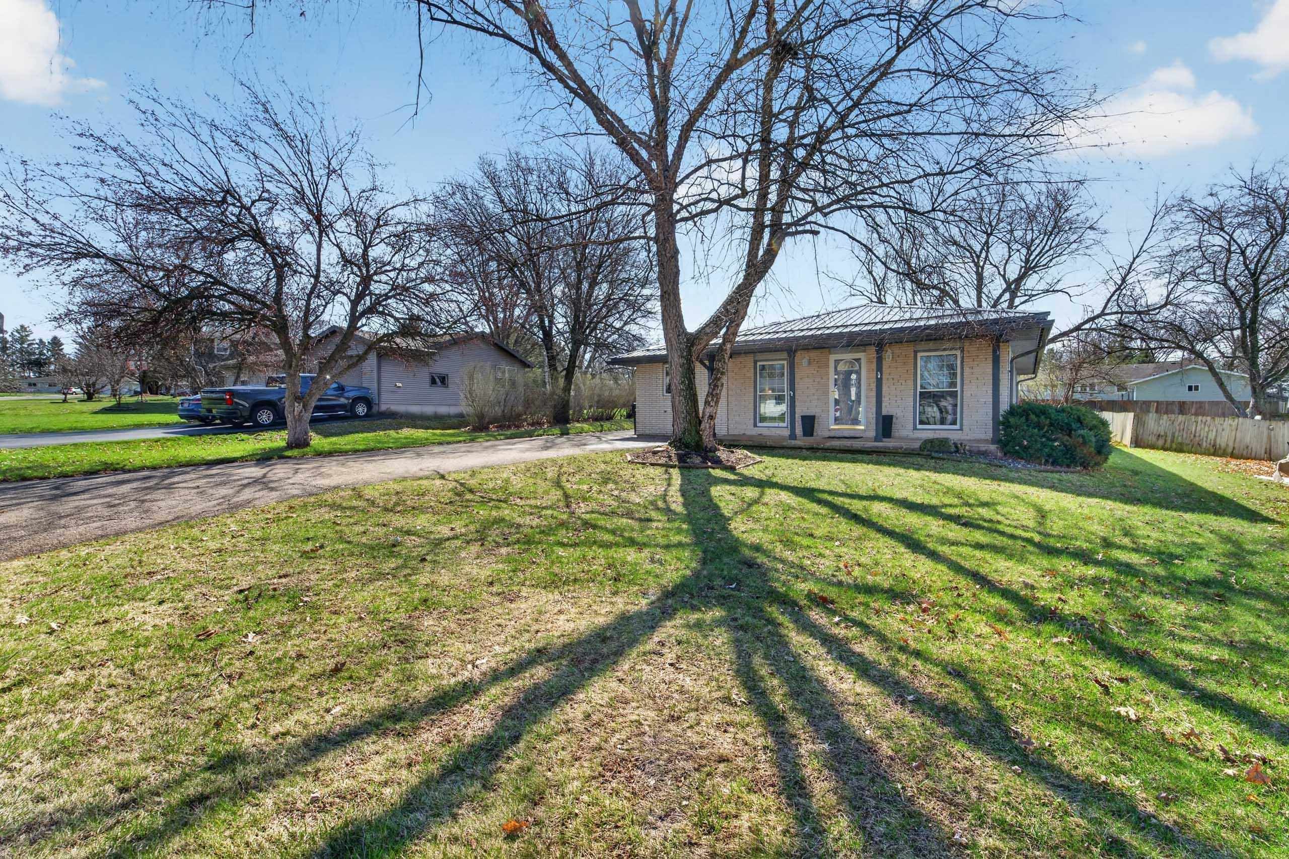 4389 Curry Lane