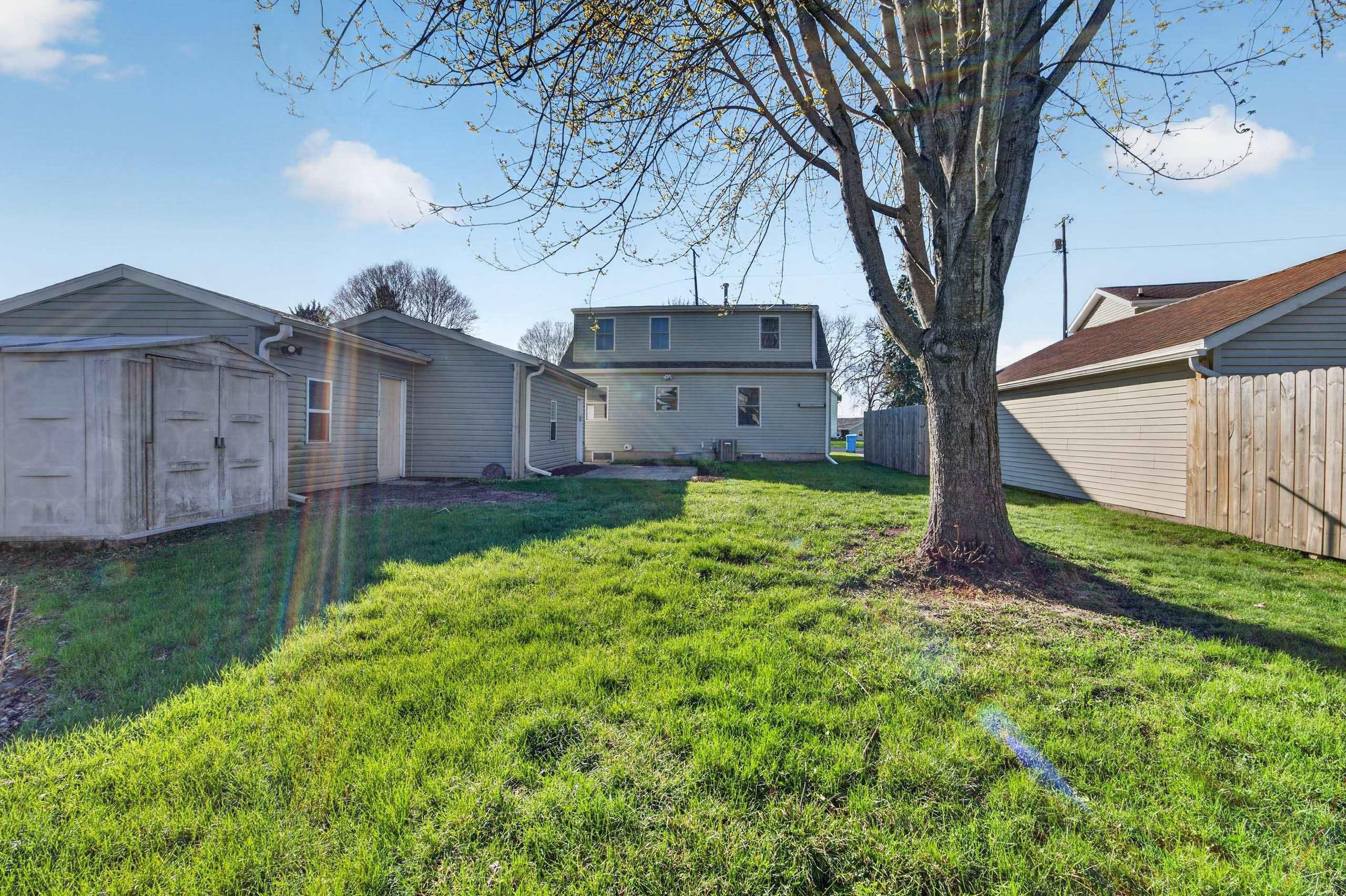 1211 River Drive
