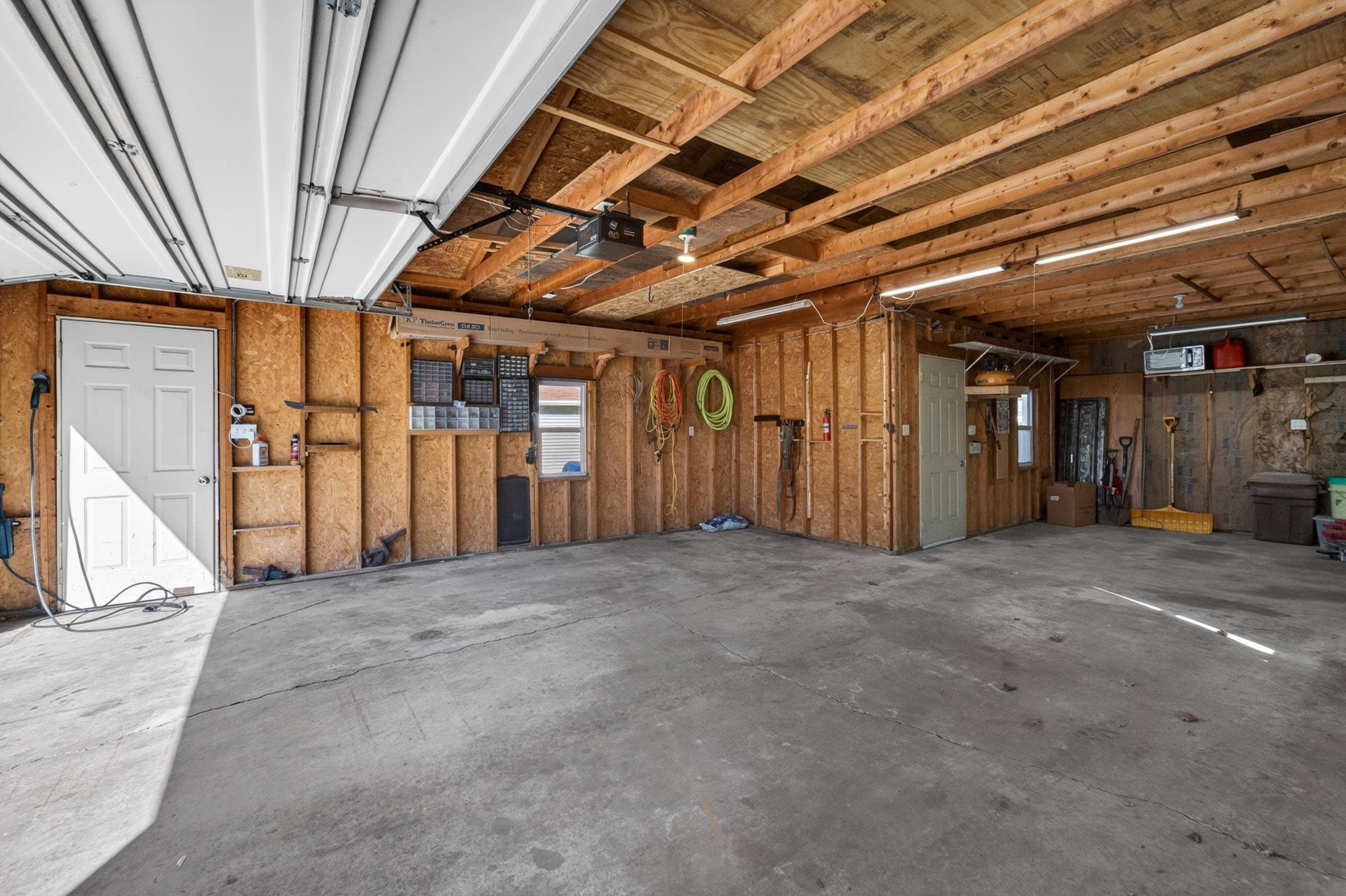 1211 River Drive