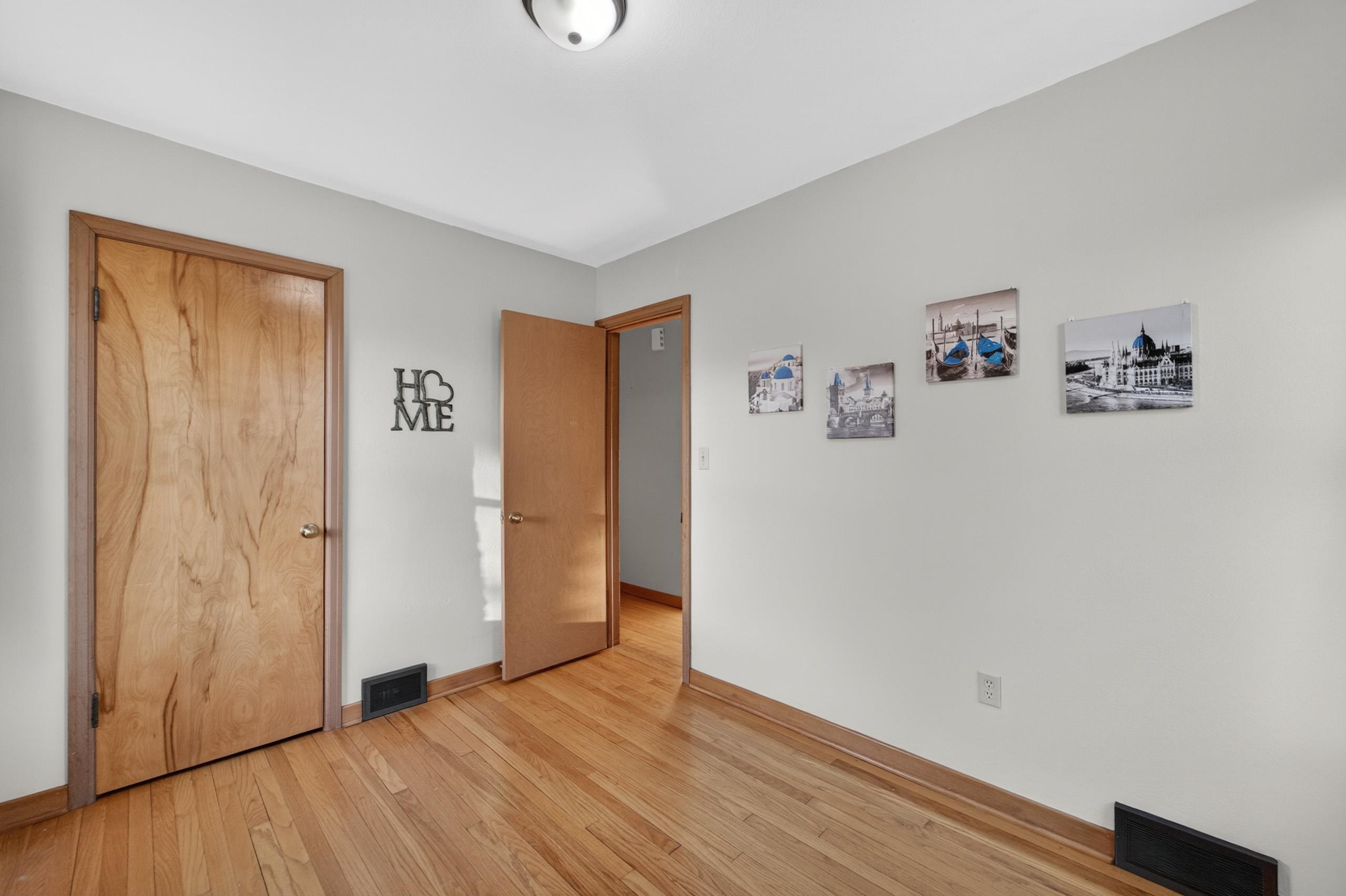 1211 River Drive