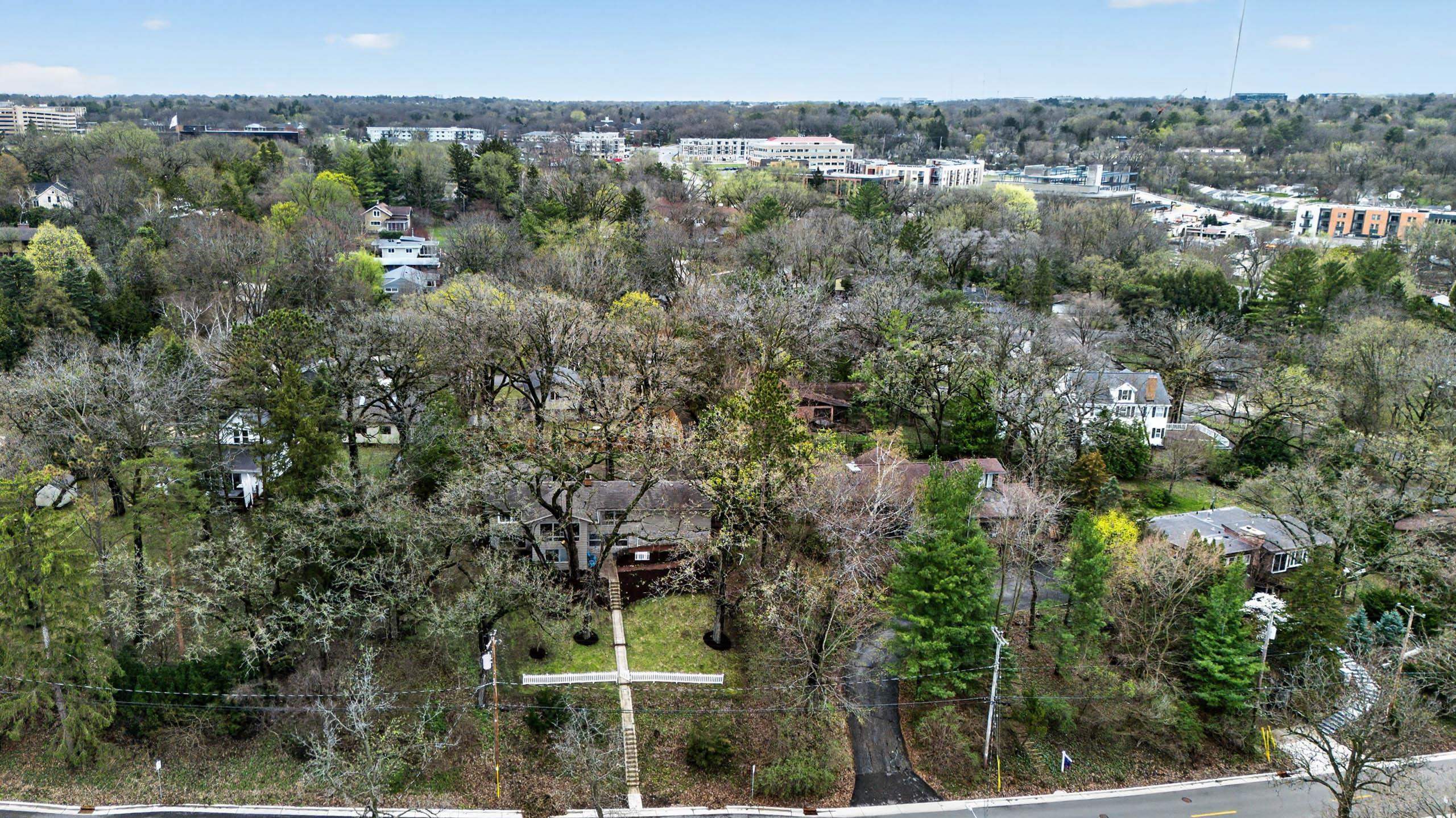 5109 Lake Mendota Drive