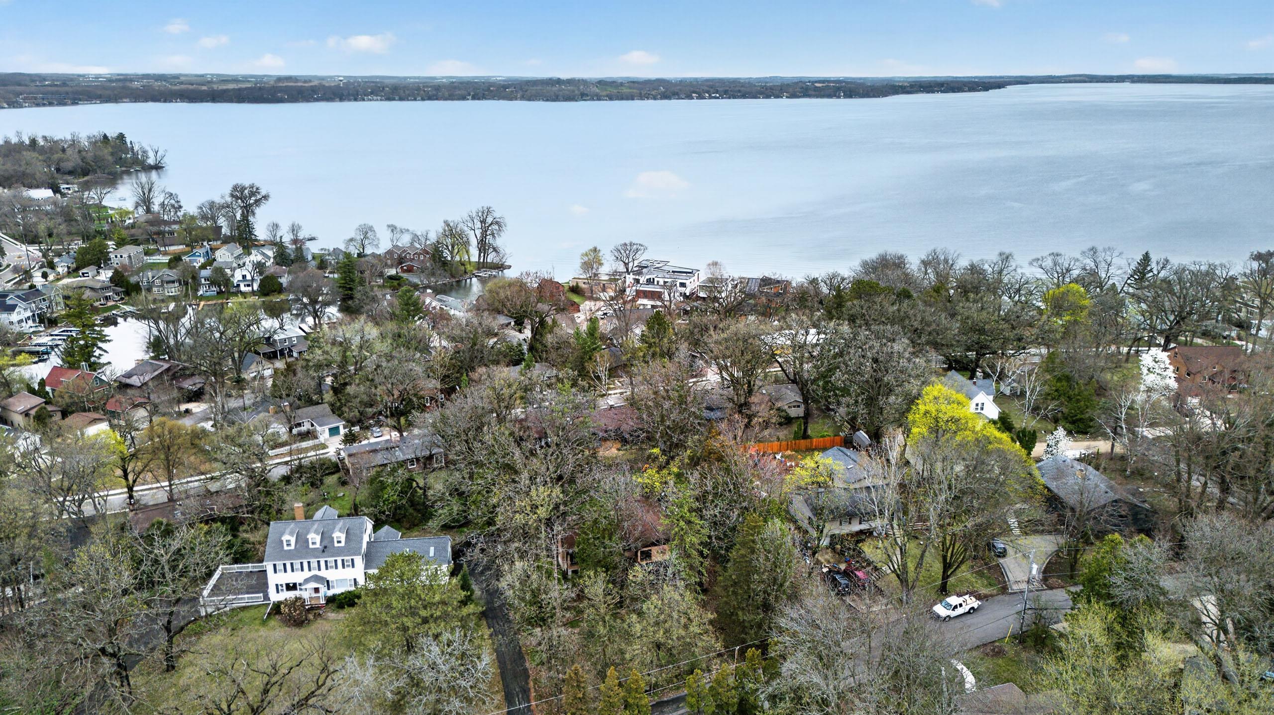 5109 Lake Mendota Drive