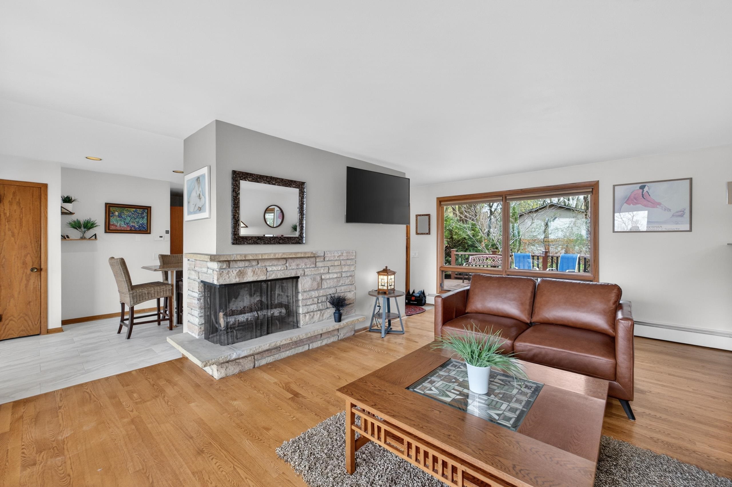 5109 Lake Mendota Drive