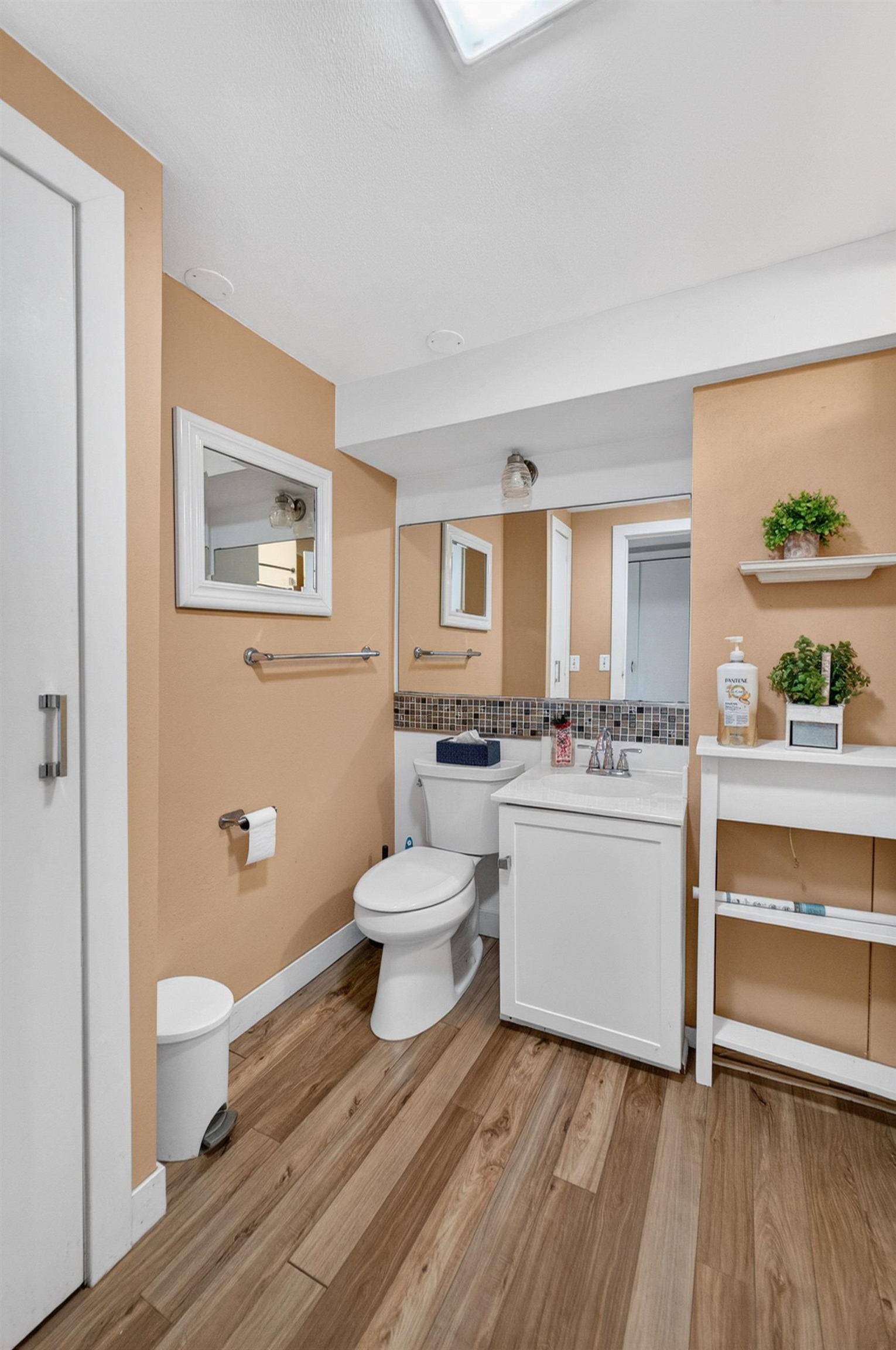 5109 Lake Mendota Drive