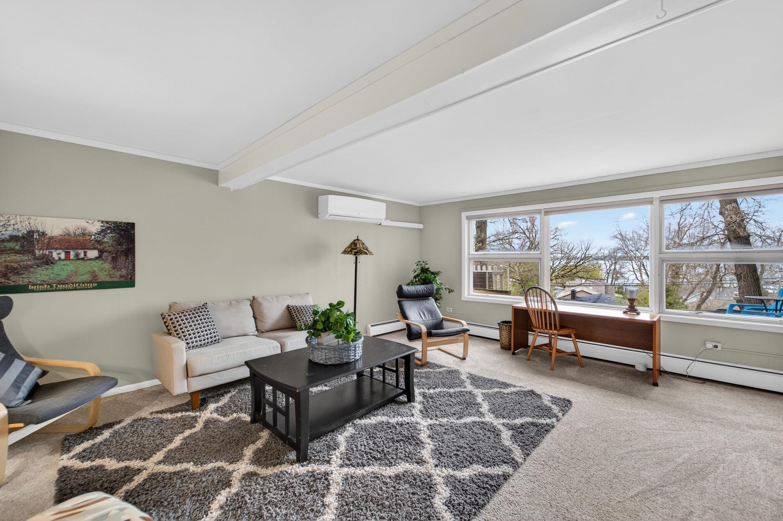 5109 Lake Mendota Drive