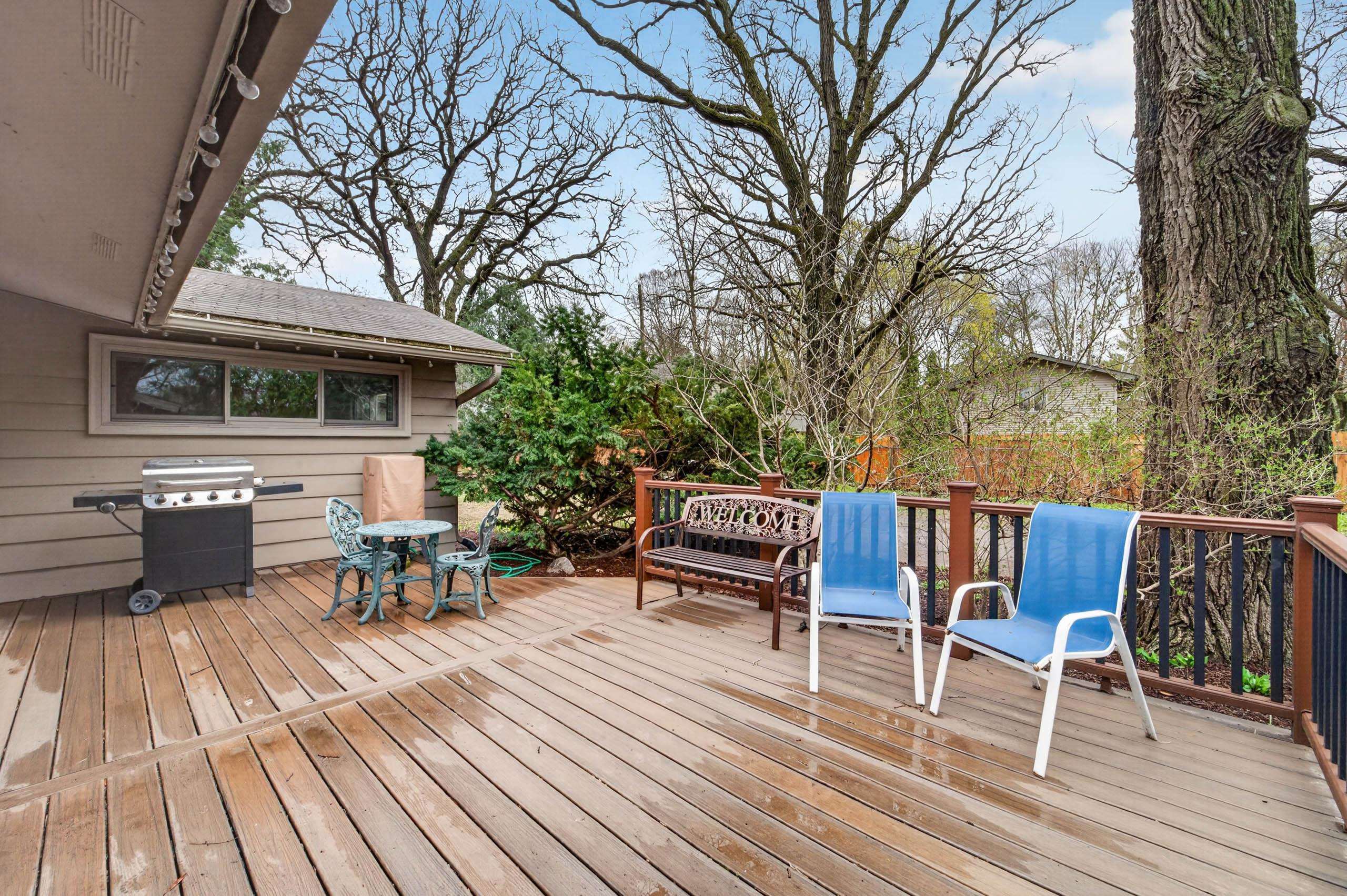 5109 Lake Mendota Drive