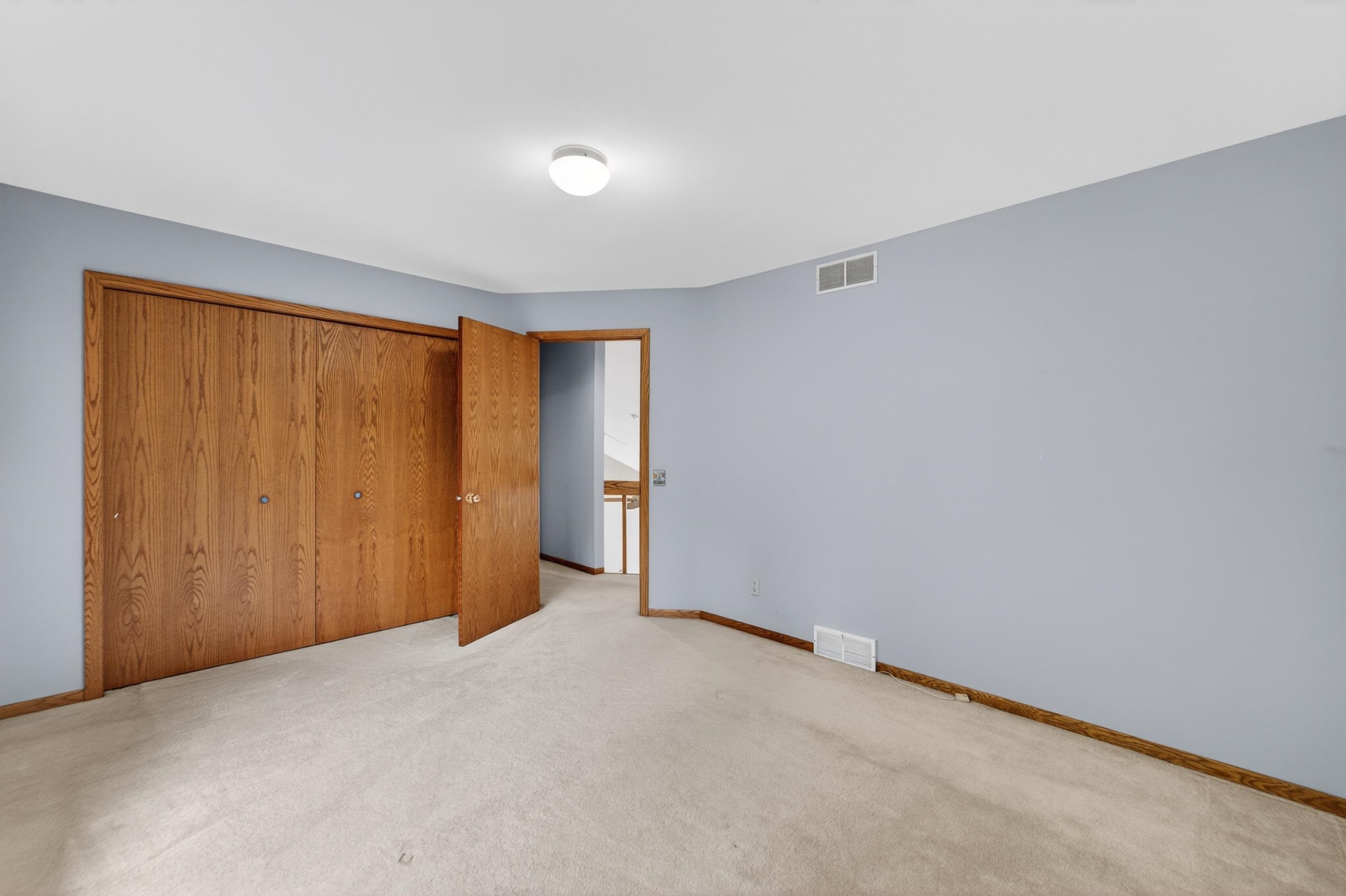 5 Wood Crest Court