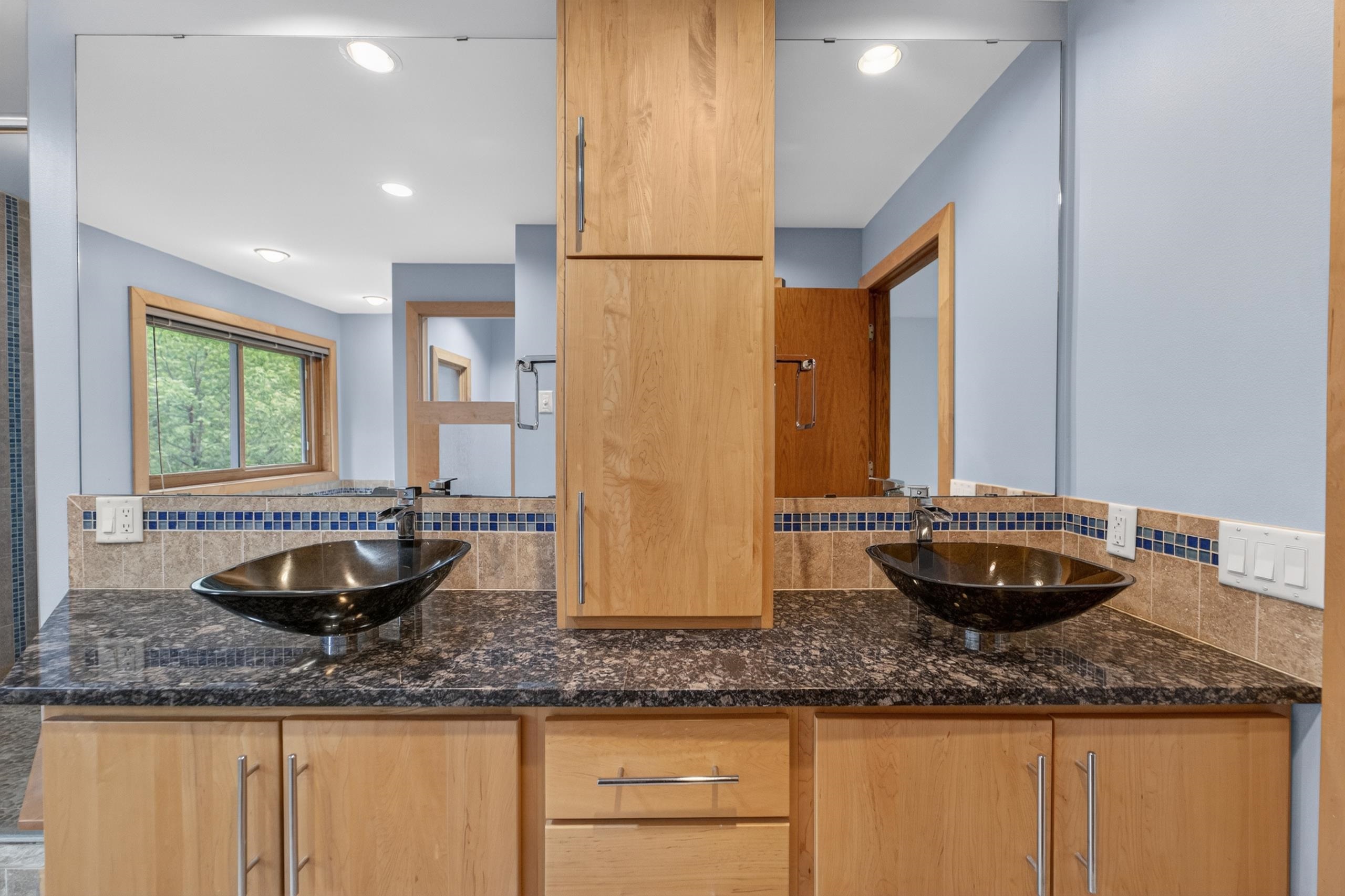 5 Wood Crest Court