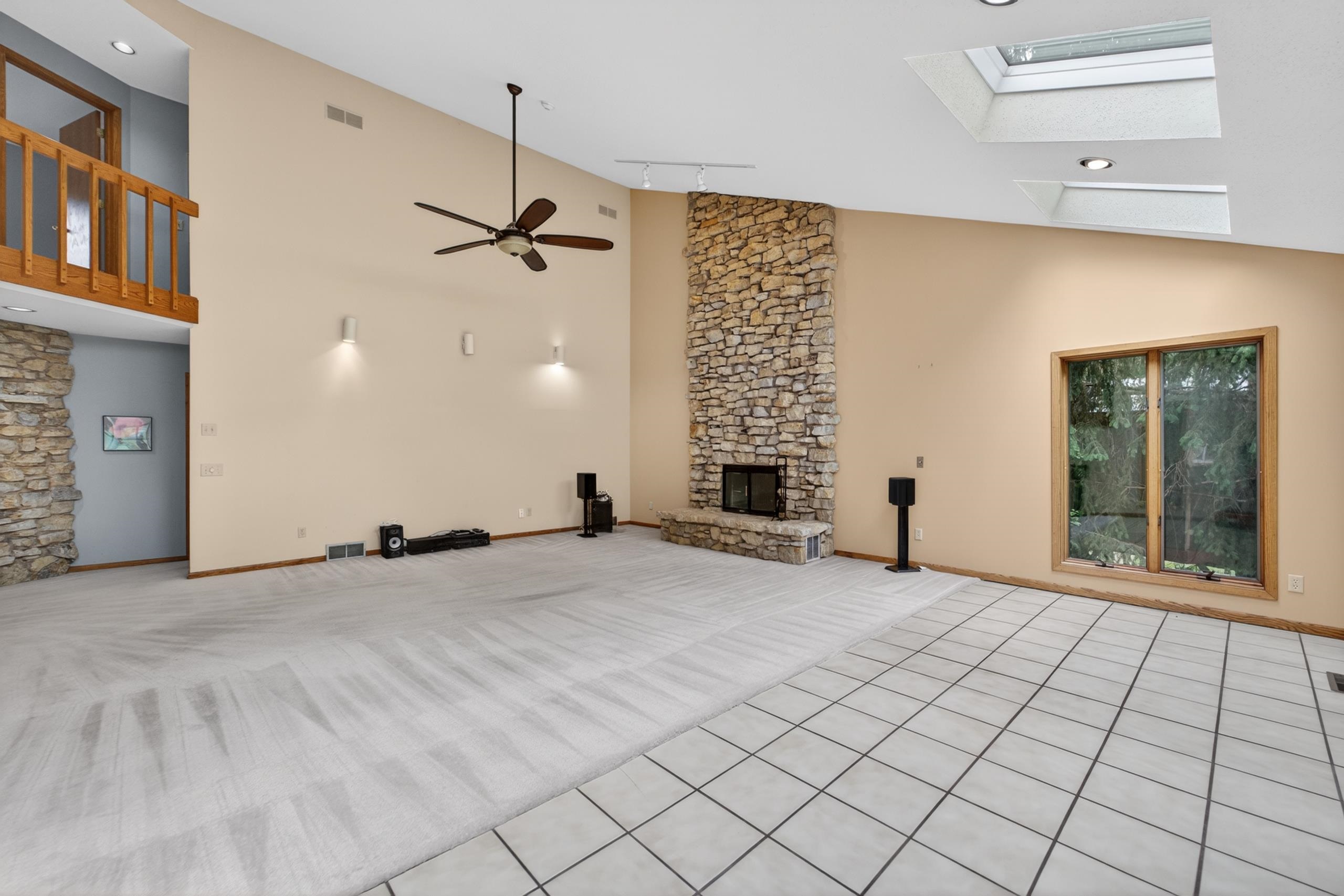 5 Wood Crest Court