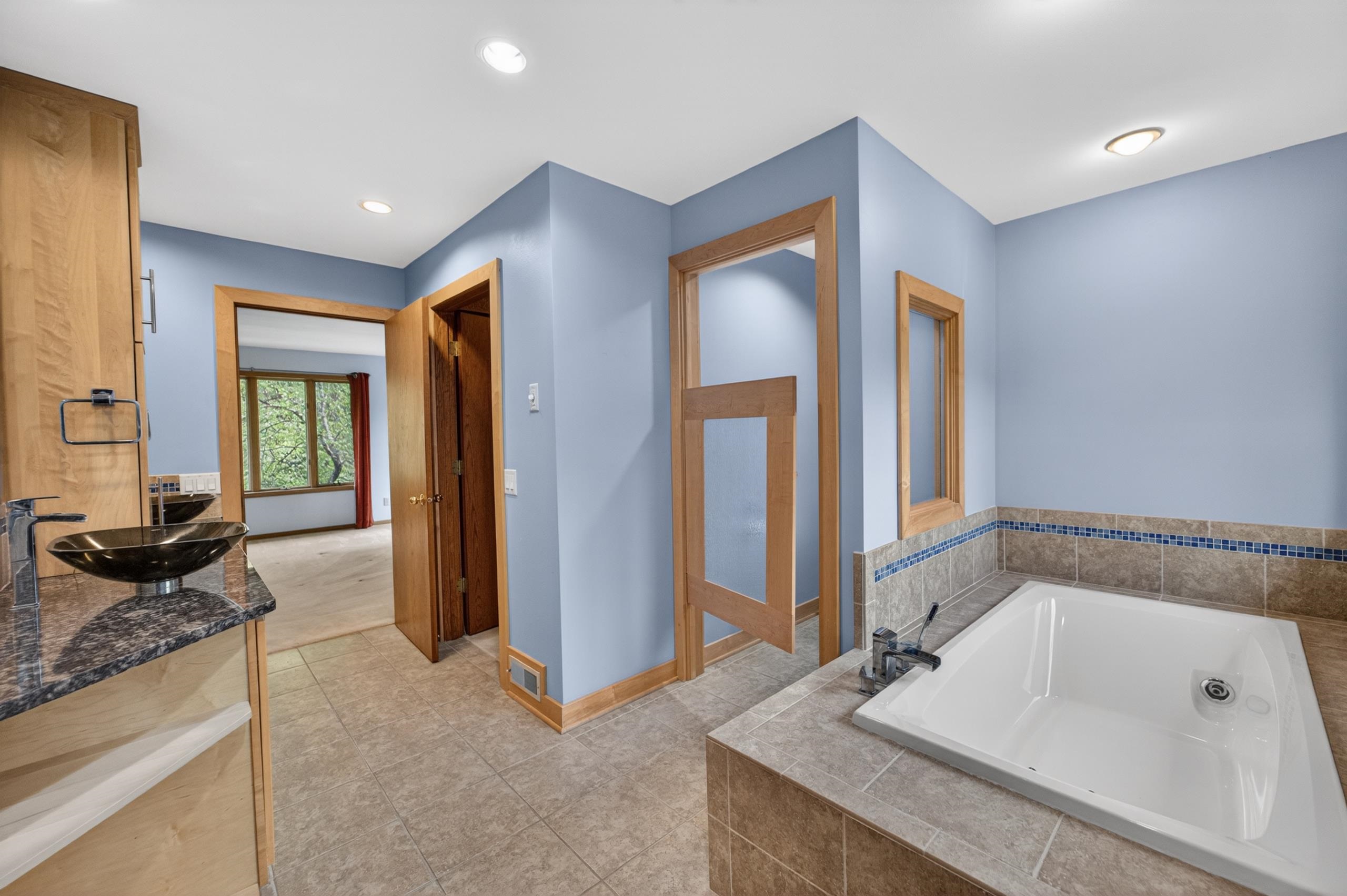 5 Wood Crest Court