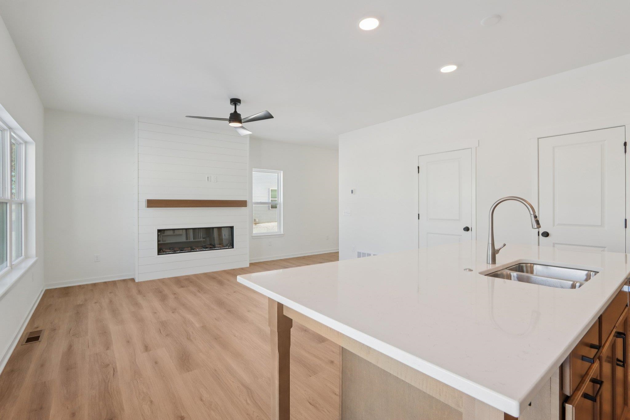 578 Buss Road