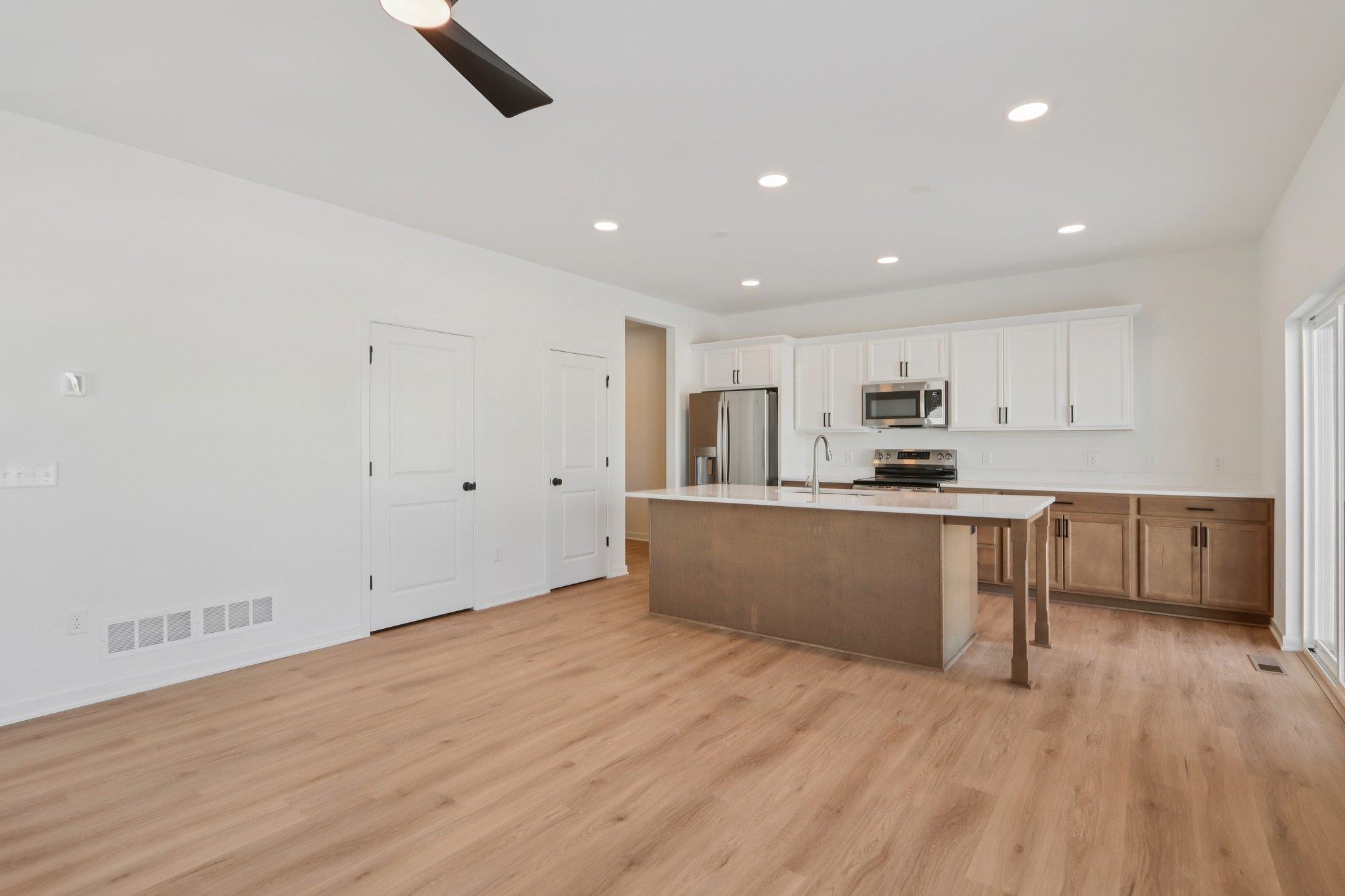 578 Buss Road