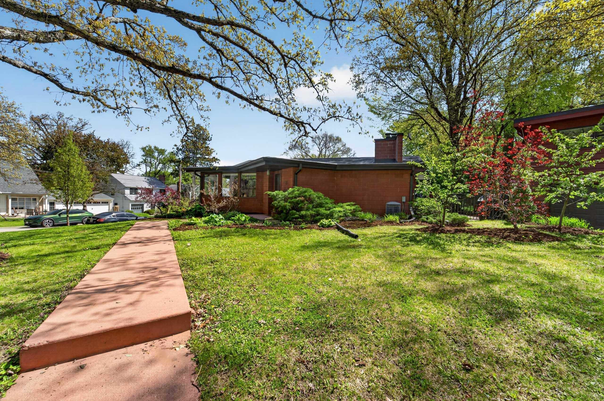 25 Shepard Terrace