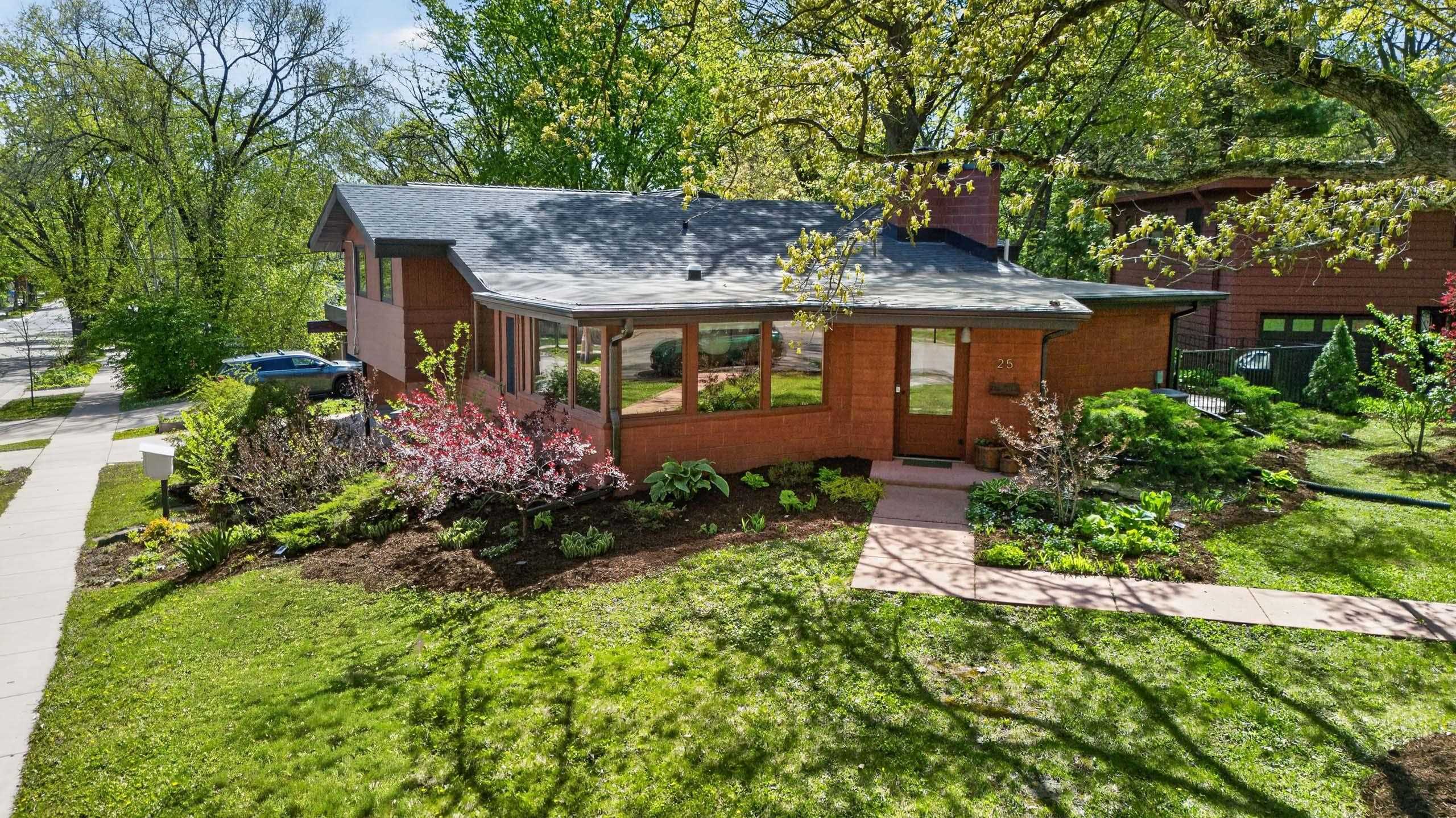 25 Shepard Terrace
