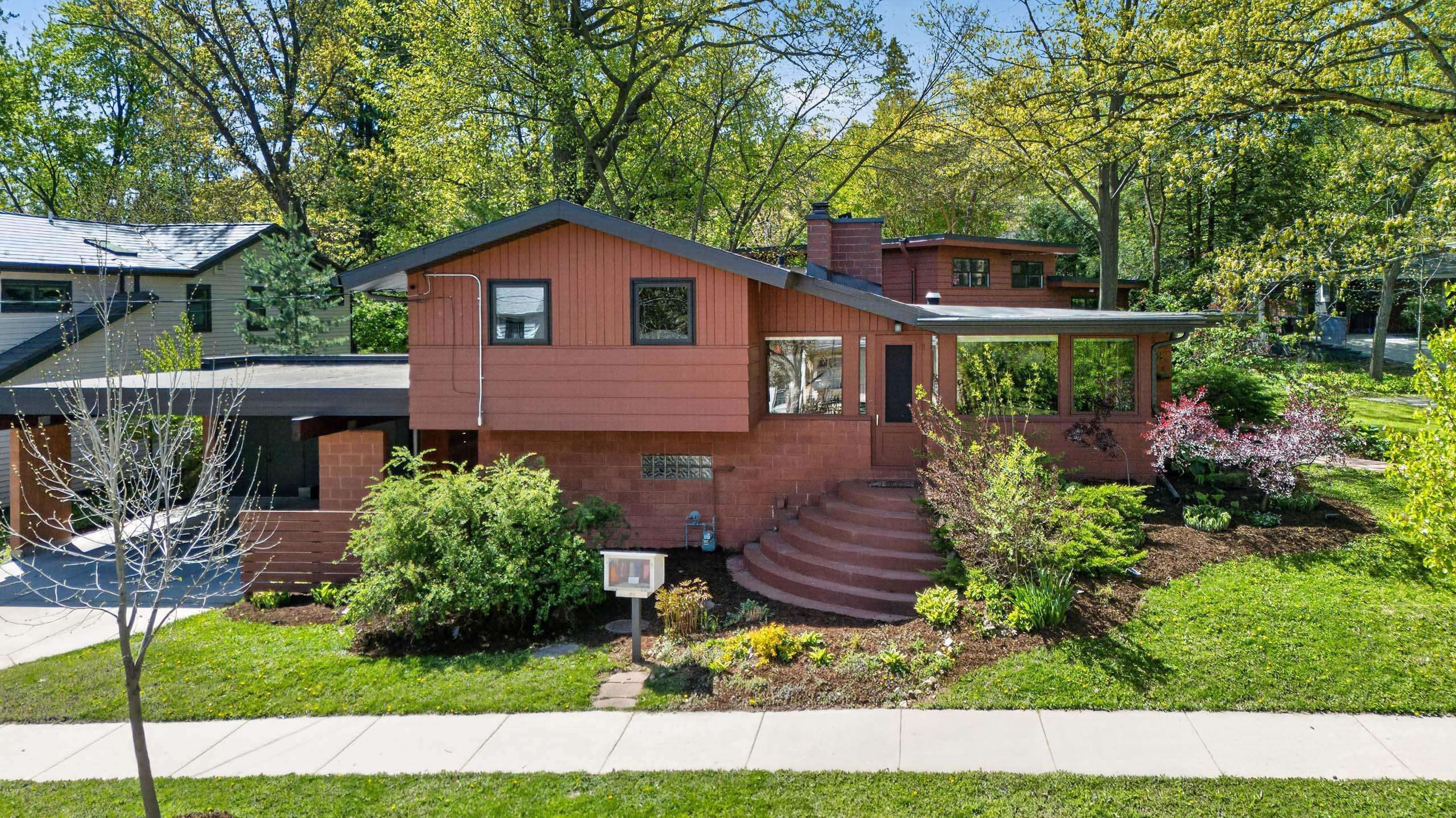 25 Shepard Terrace