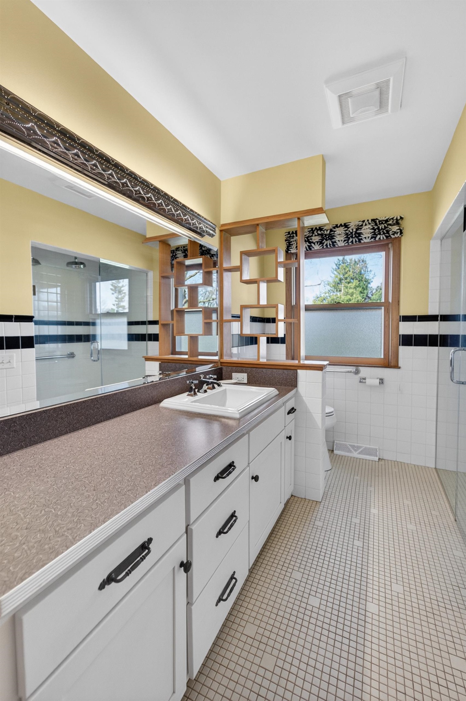 313 S Jefferson Street