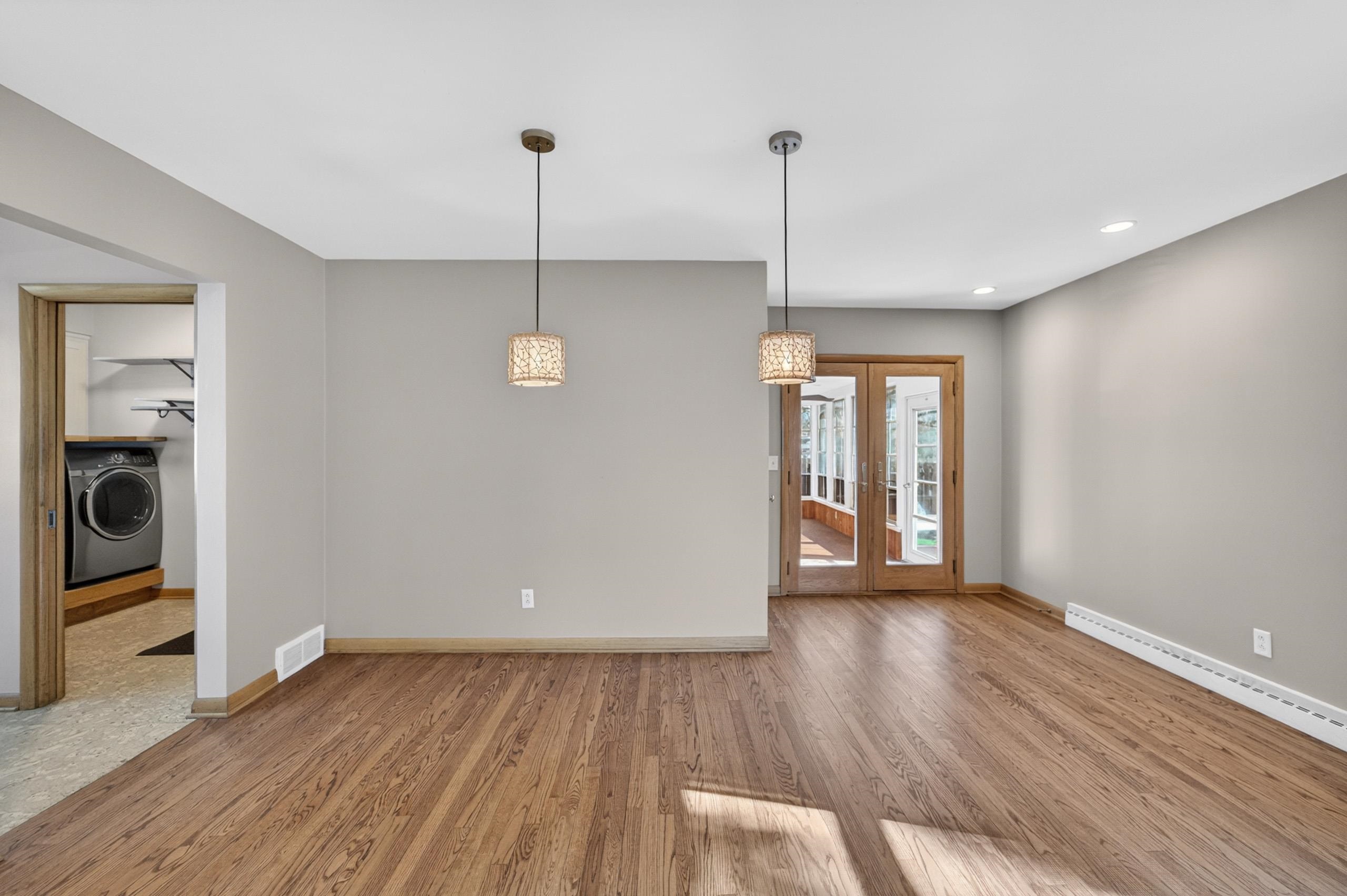 313 S Jefferson Street