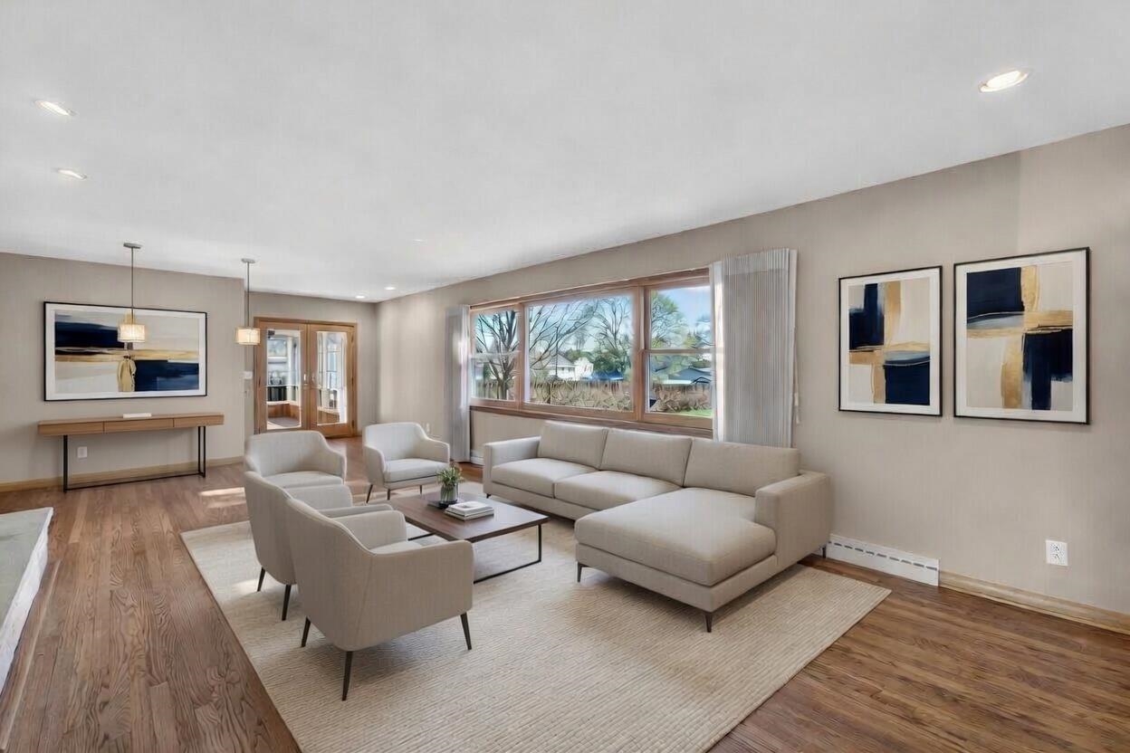 313 S Jefferson Street