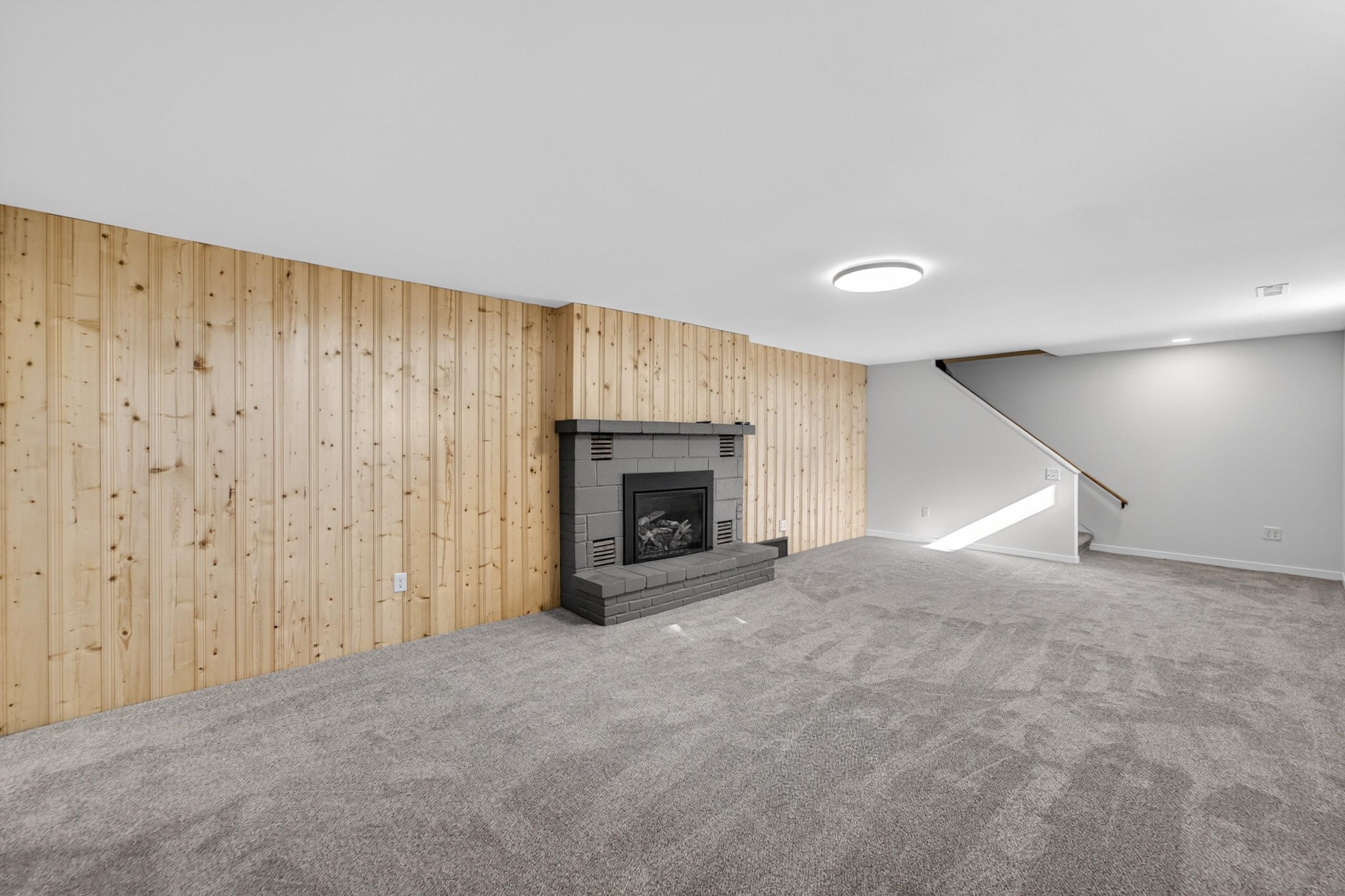 313 S Jefferson Street