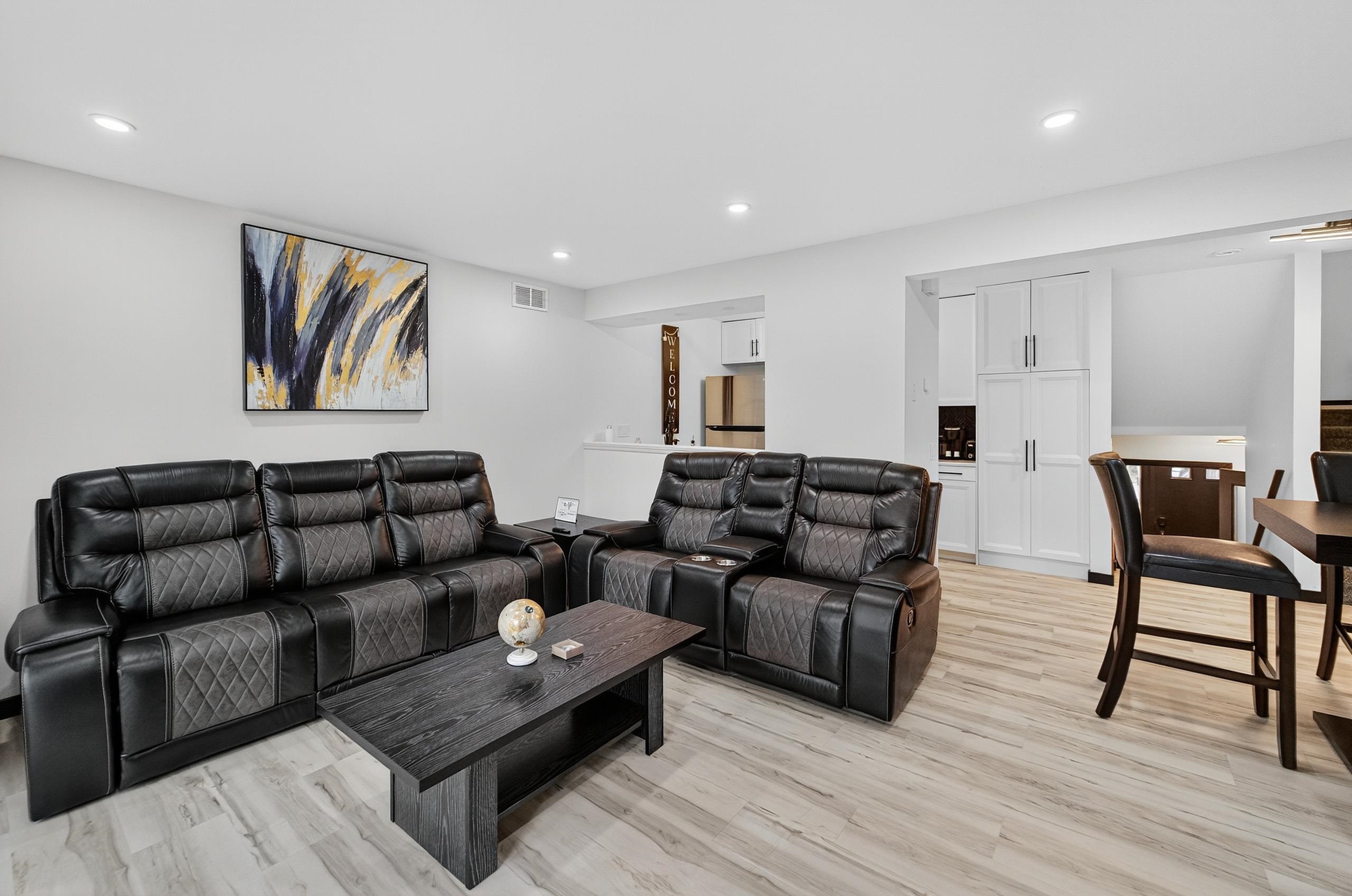 2911 Marina Drive