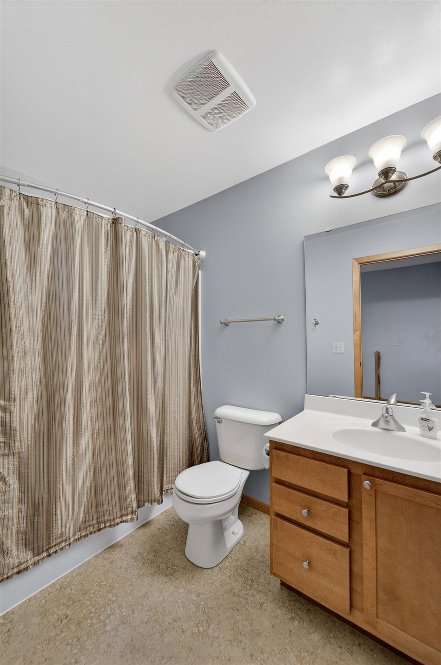 811 Cheshire Castle Way