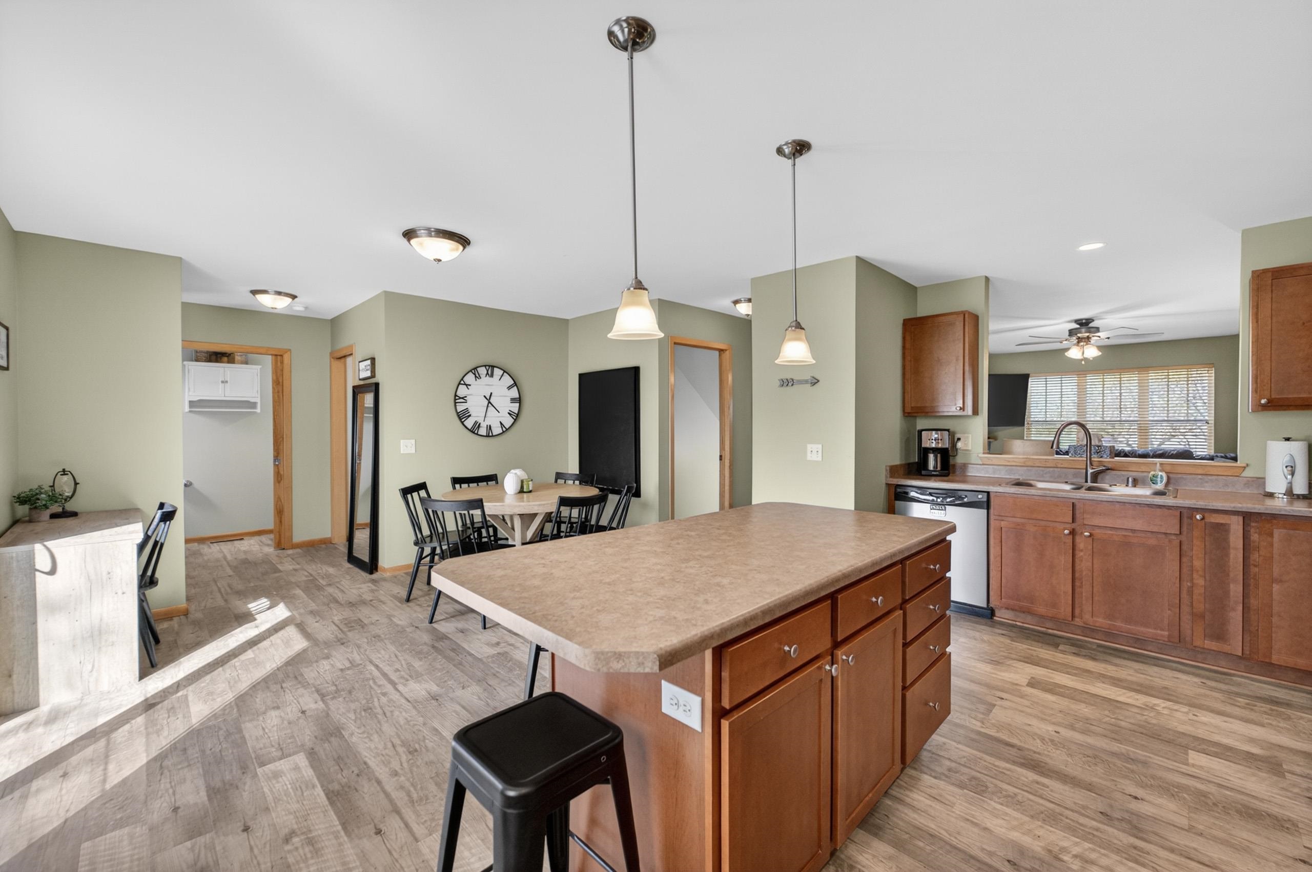 811 Cheshire Castle Way