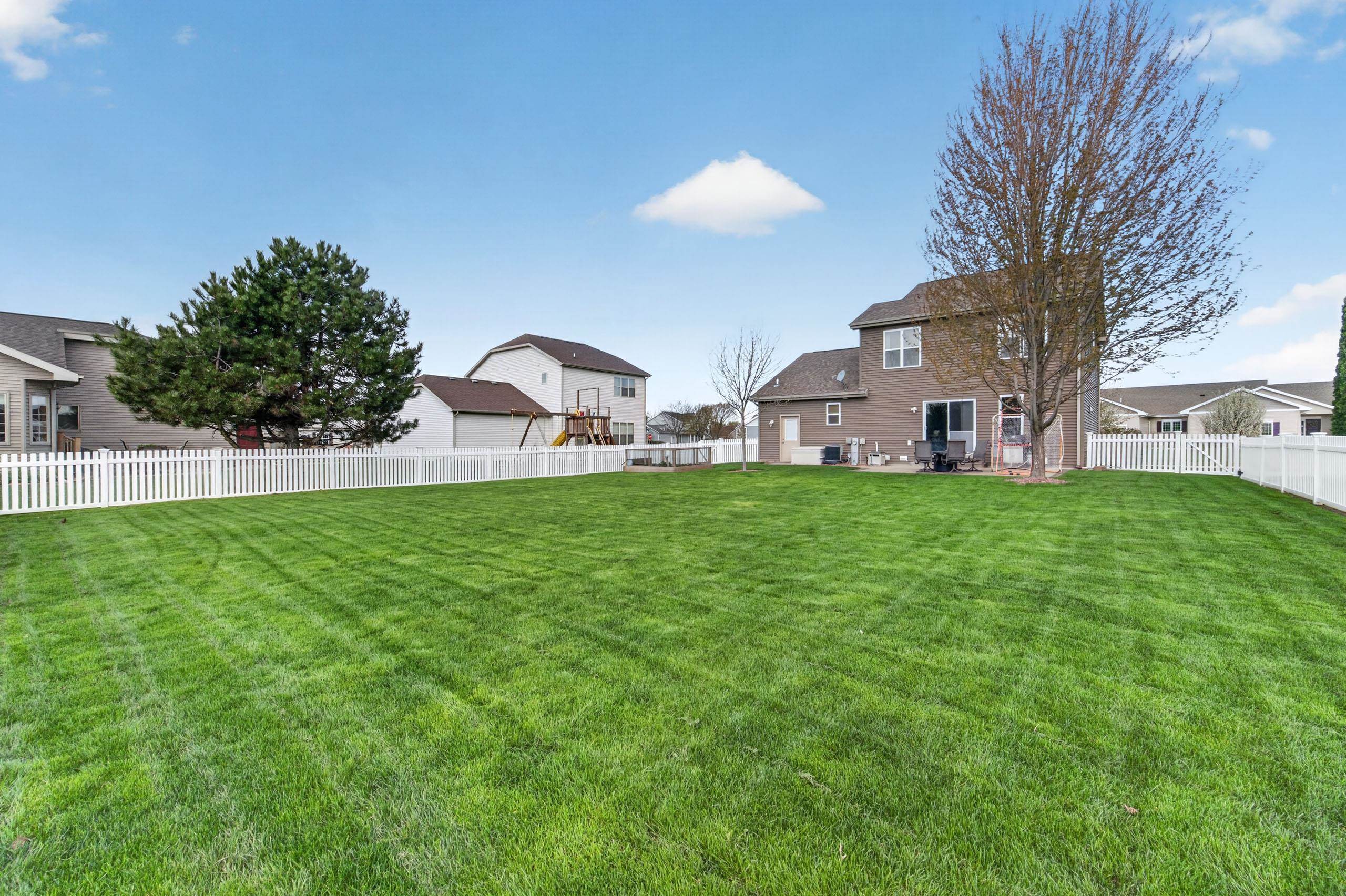 811 Cheshire Castle Way