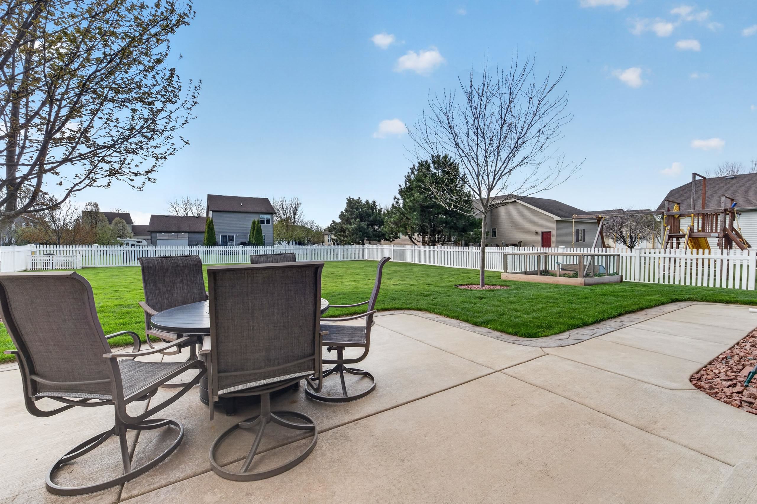 811 Cheshire Castle Way