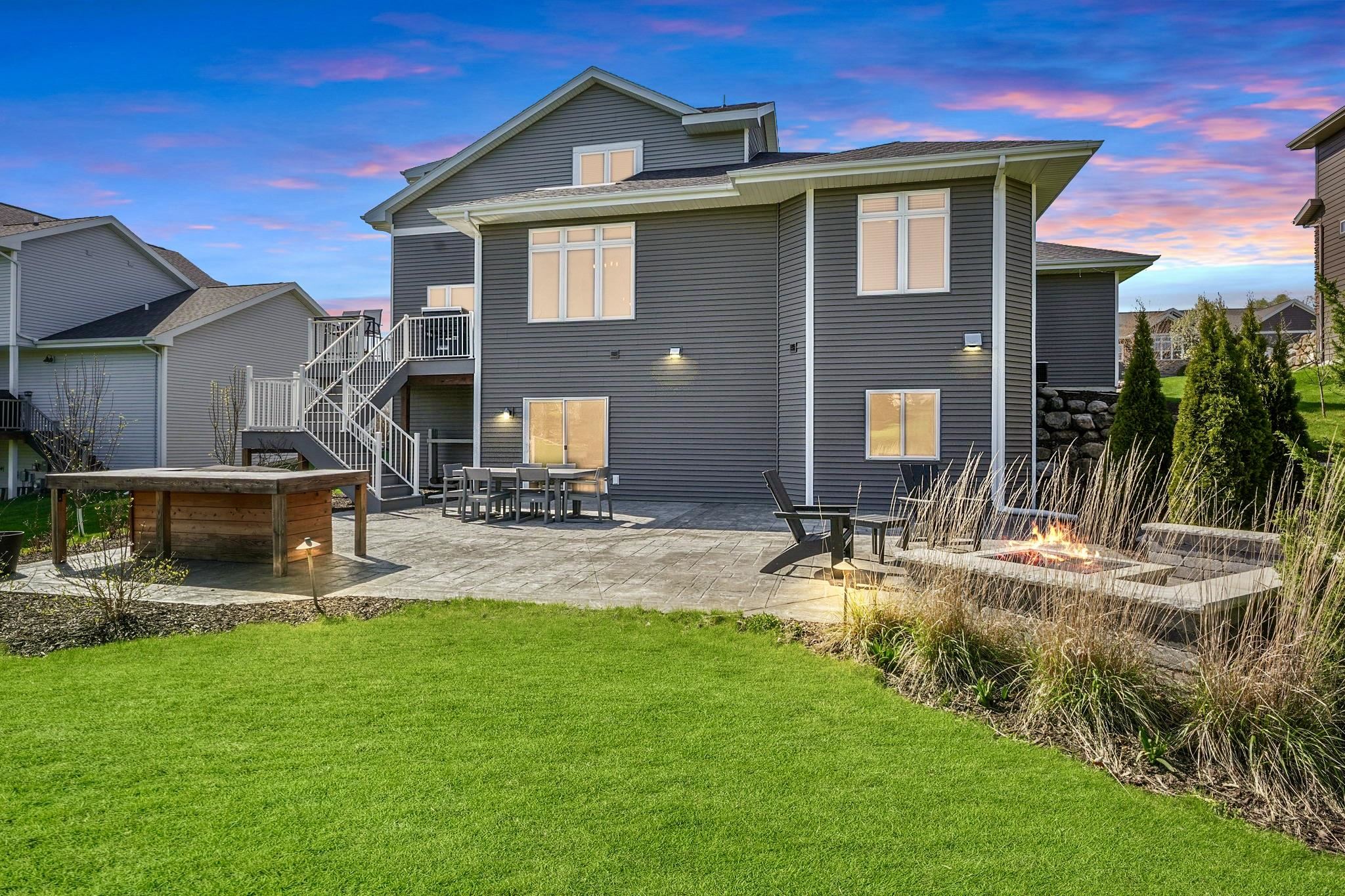 733 Maple Drive