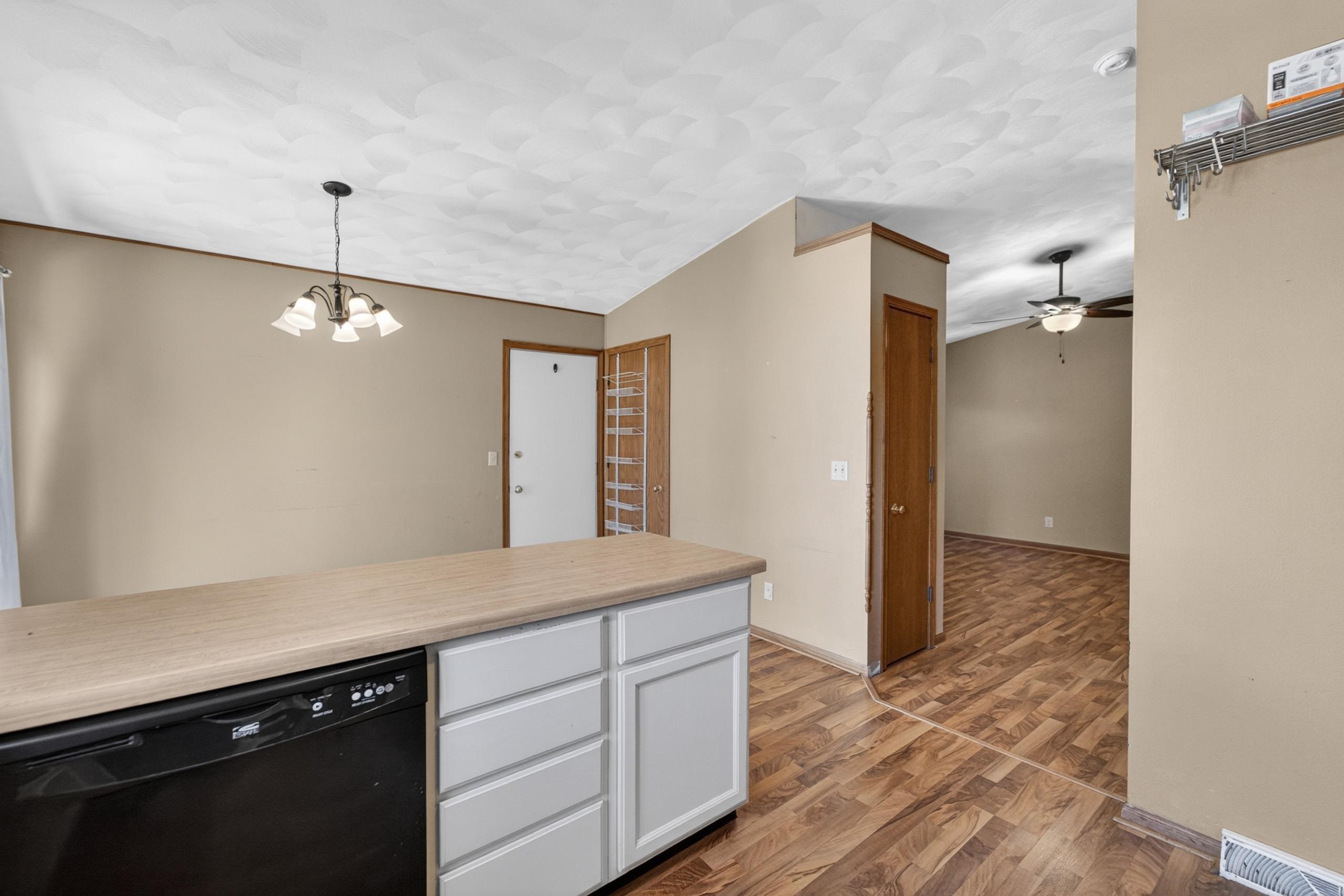 414 Meadow Oak Trail