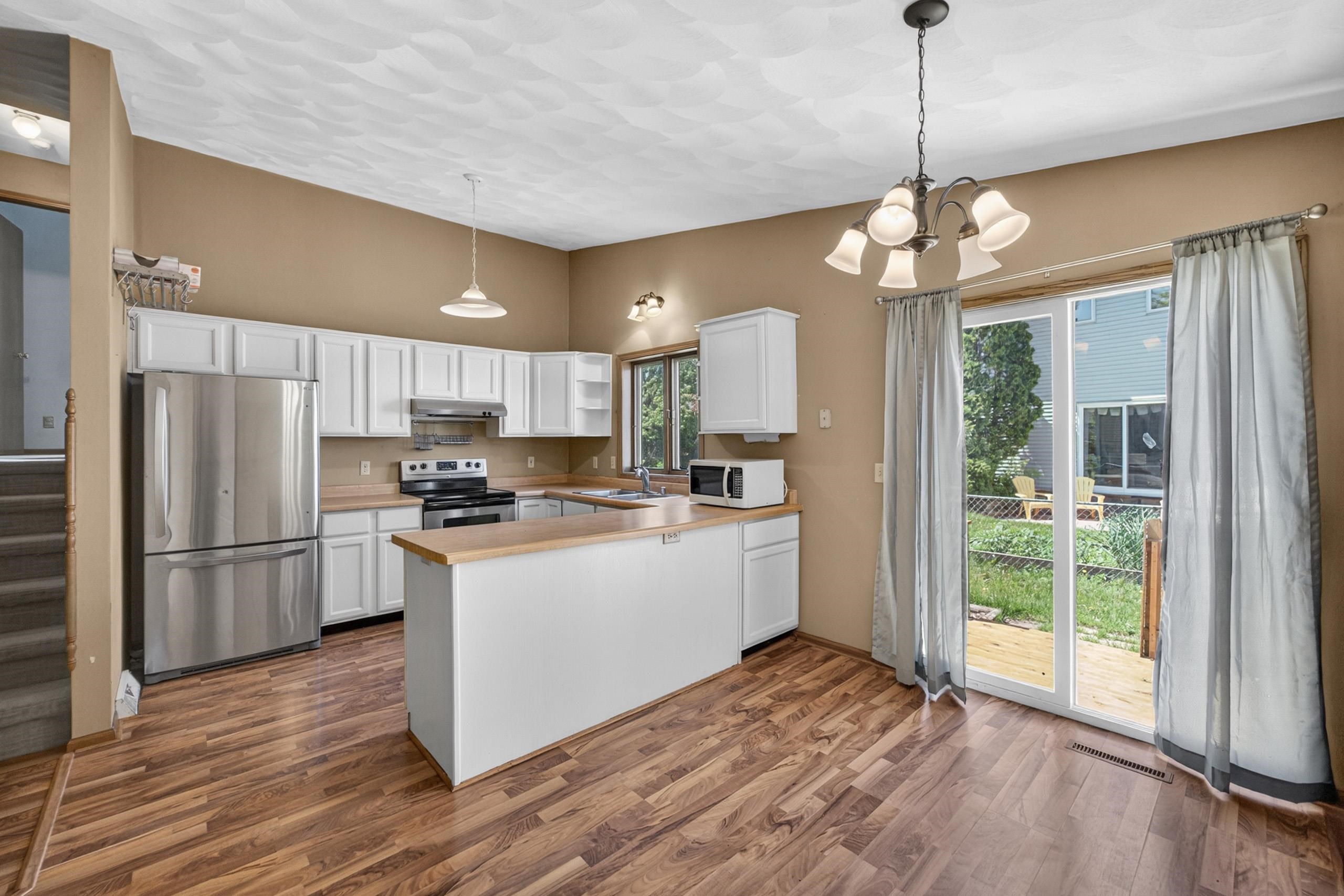 414 Meadow Oak Trail
