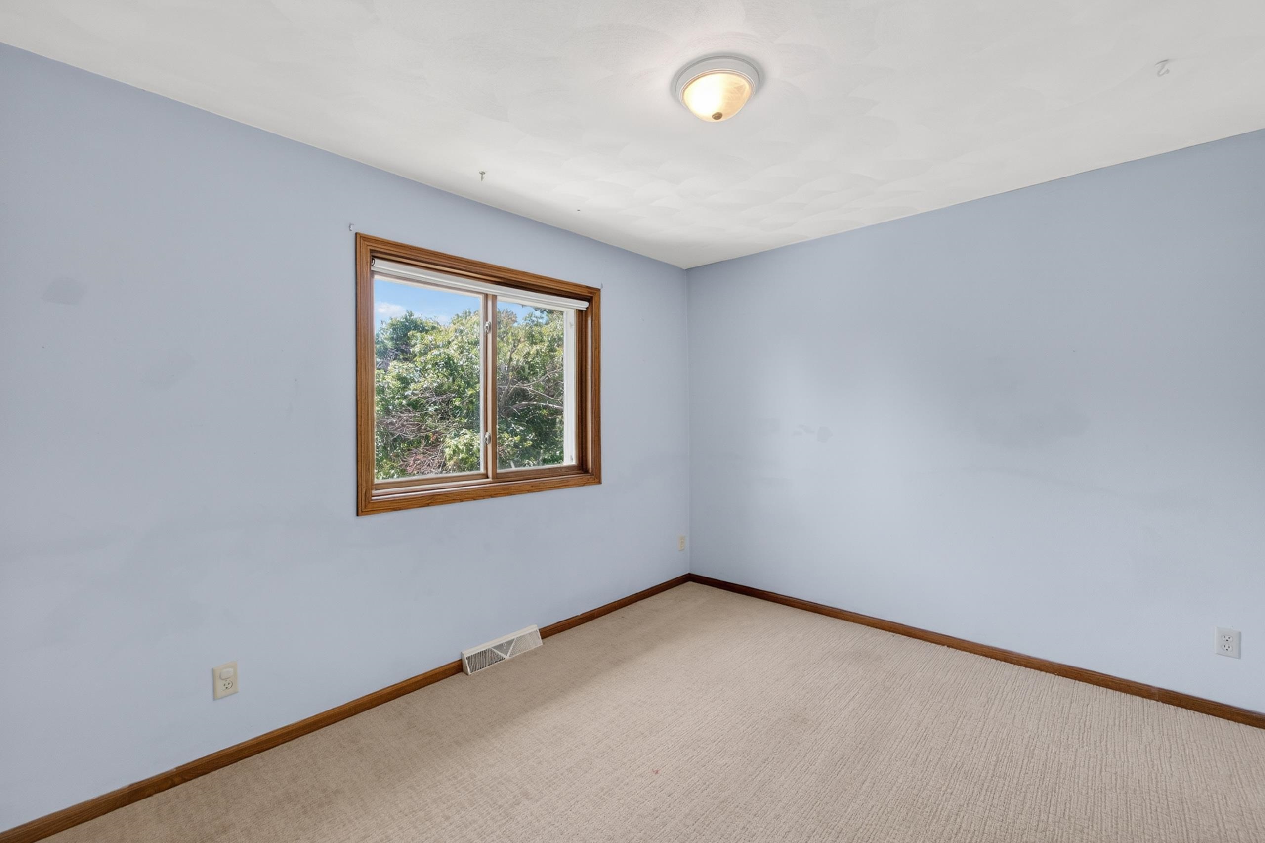 414 Meadow Oak Trail